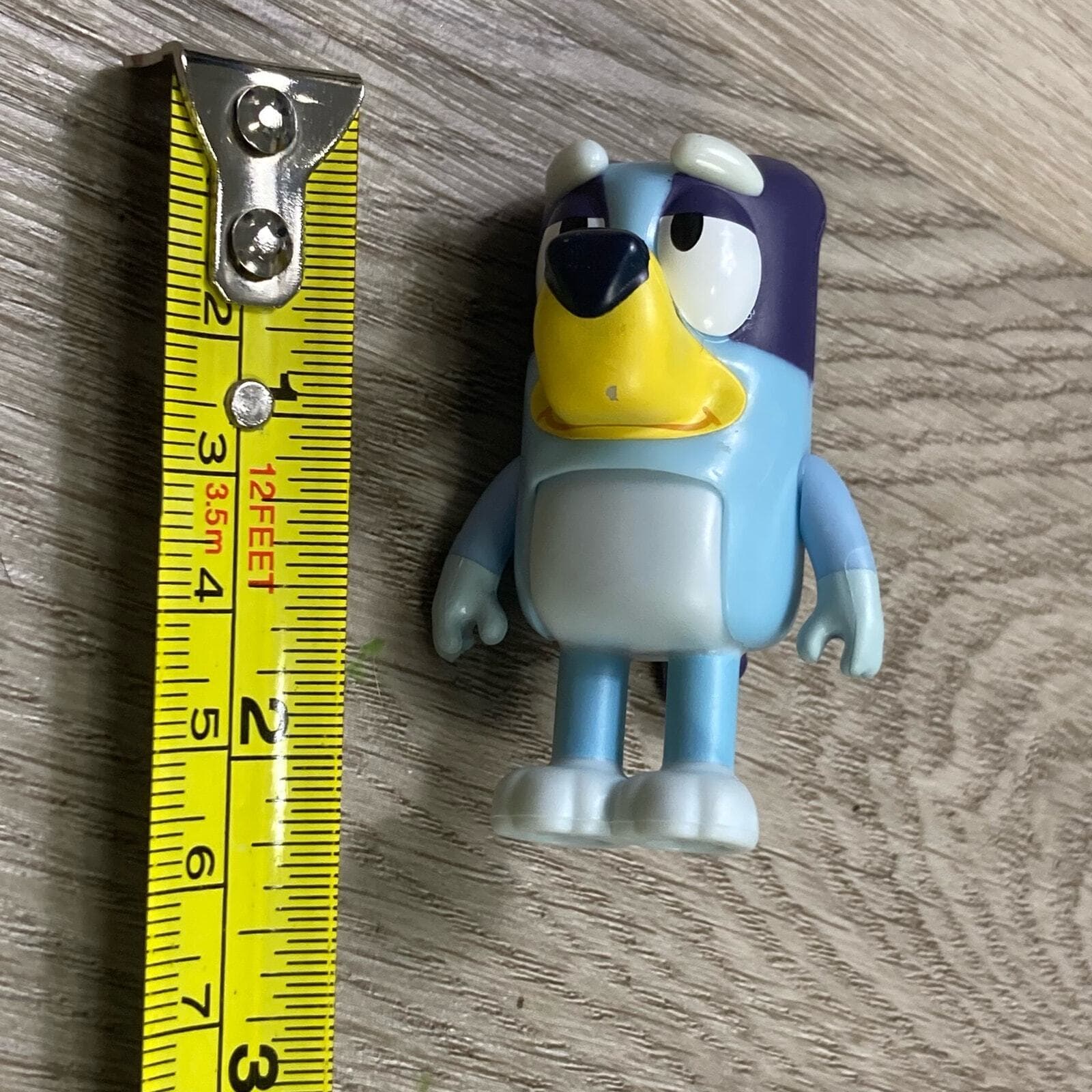 Bluey Bandit Dad Figure 2.5” White Eyebrows PVC Toy Loose Cartoon Dog - Thumbnail 2
