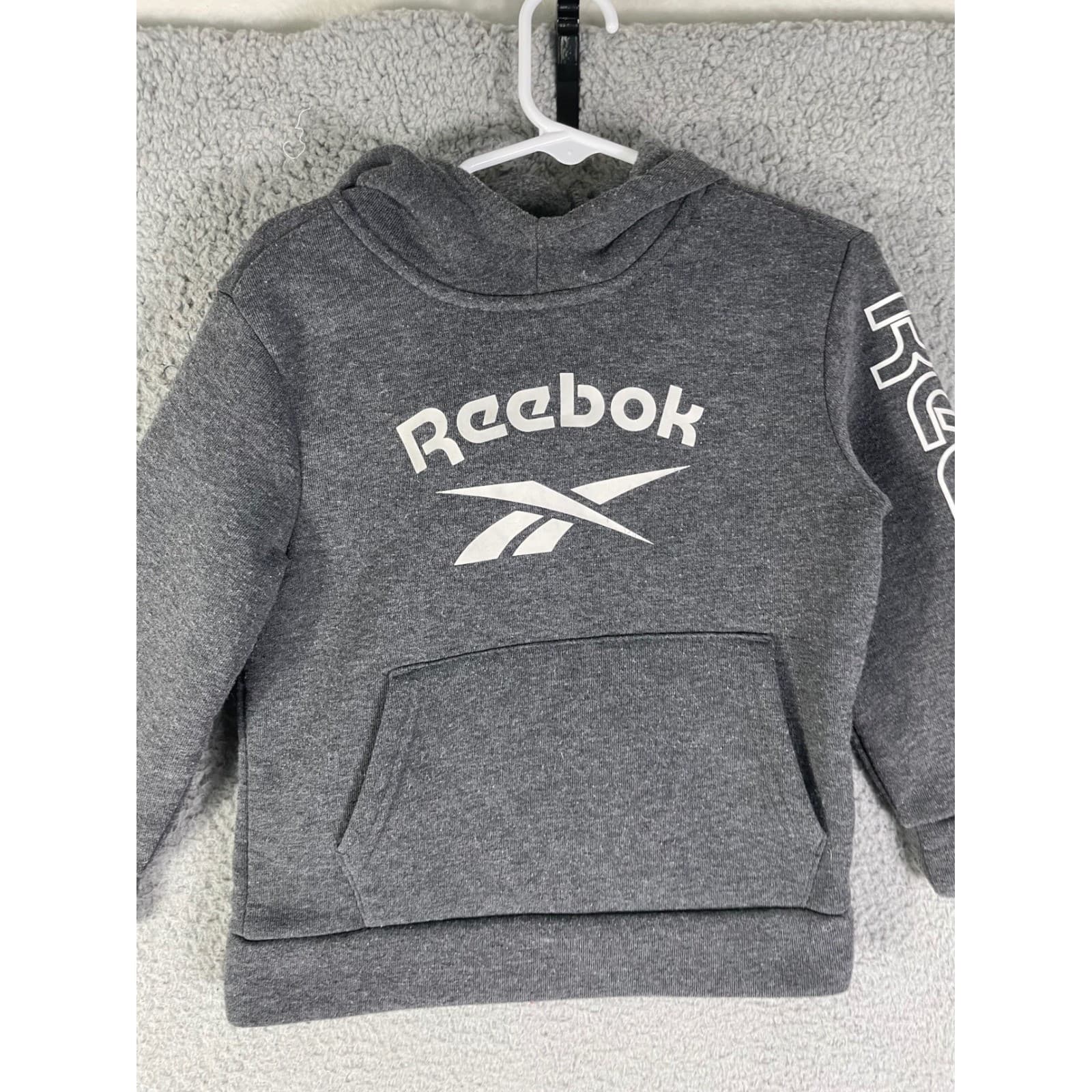 Reebok Toddler Hoodie Gray Pullover Logo Sweatshirt Size 3T Athleisure - Thumbnail 8