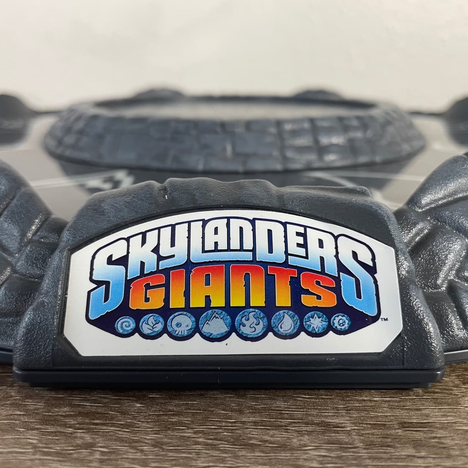 Skylanders Giants Battle Arena Light-Up LED Display PowerA Activision 2012 - Thumbnail 2