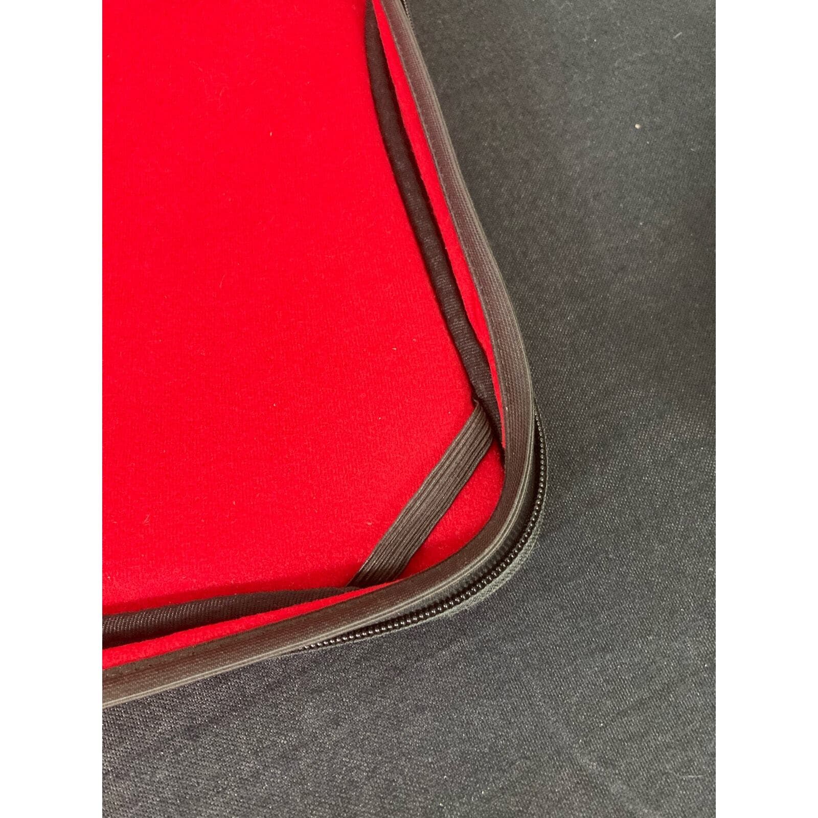 Universal Studios Singapore Movie Clapboard Laptop Sleeve Zipper Pouch Case - Thumbnail 9