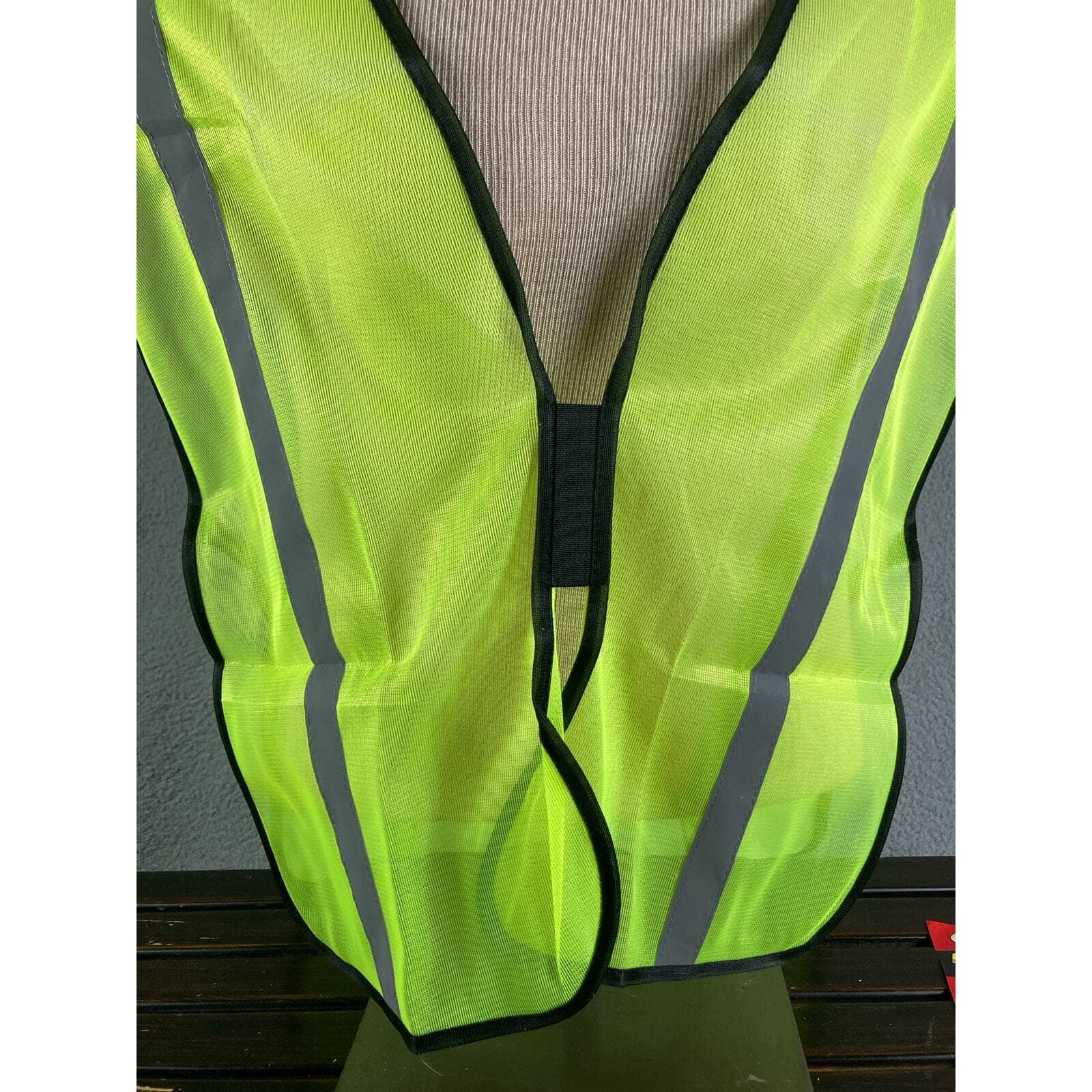 Hi Vis Reflective Safety Vest Yellow SAS Workwear Pockets Construction Crew New - Thumbnail 6