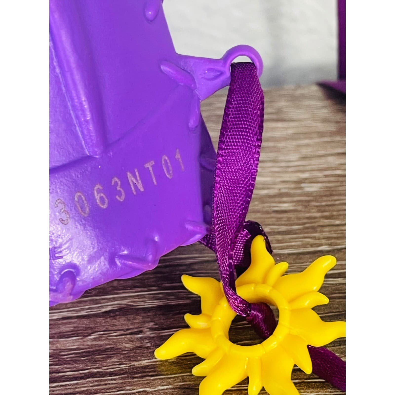 Disney Tangled Rapunzel Bow Arrow Quiver Toy Costume Accessory Purple - Thumbnail 9