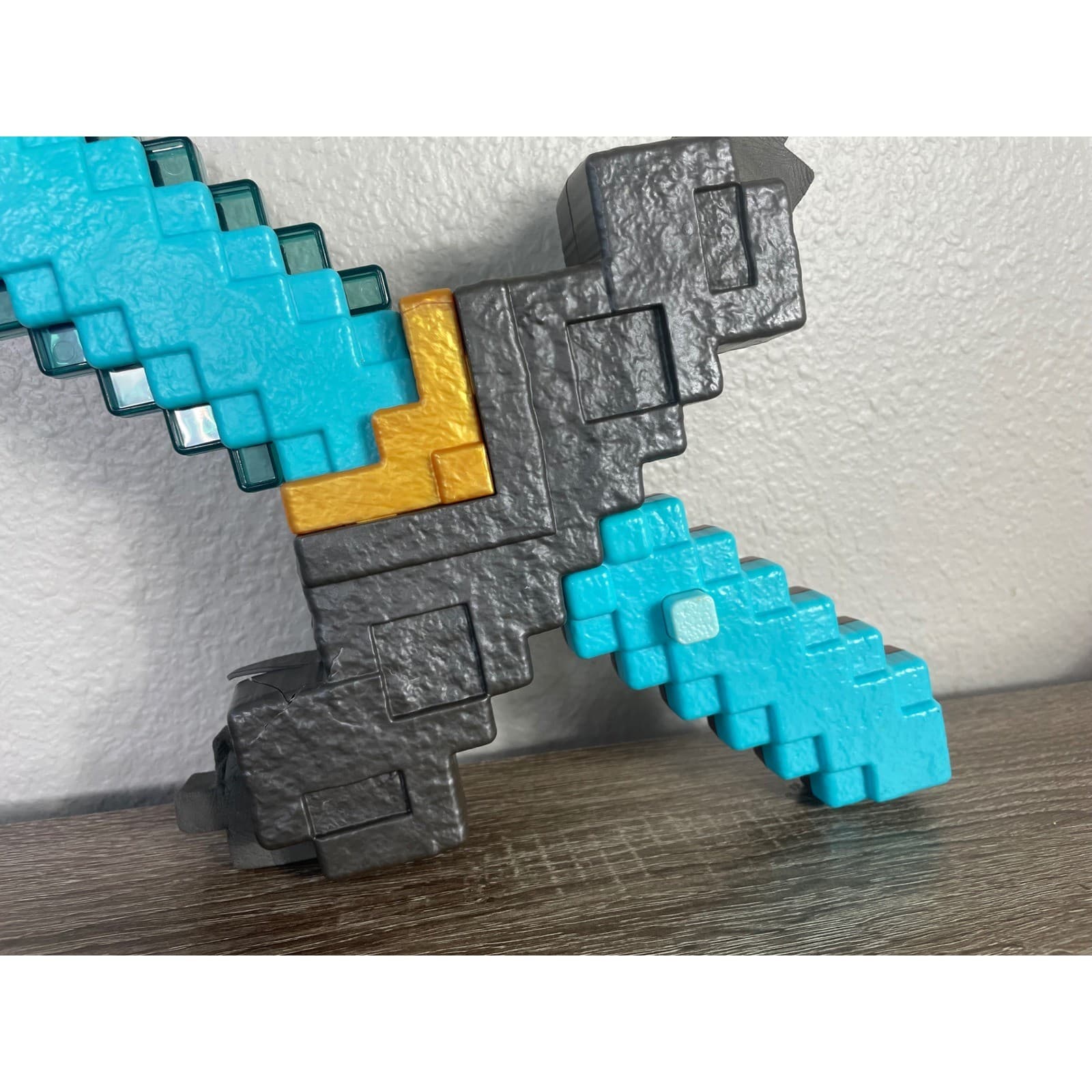 Minecraft Diamond Sword Pickaxe Transforming Toy Mattel 2 in 1 Role Play - Thumbnail 6