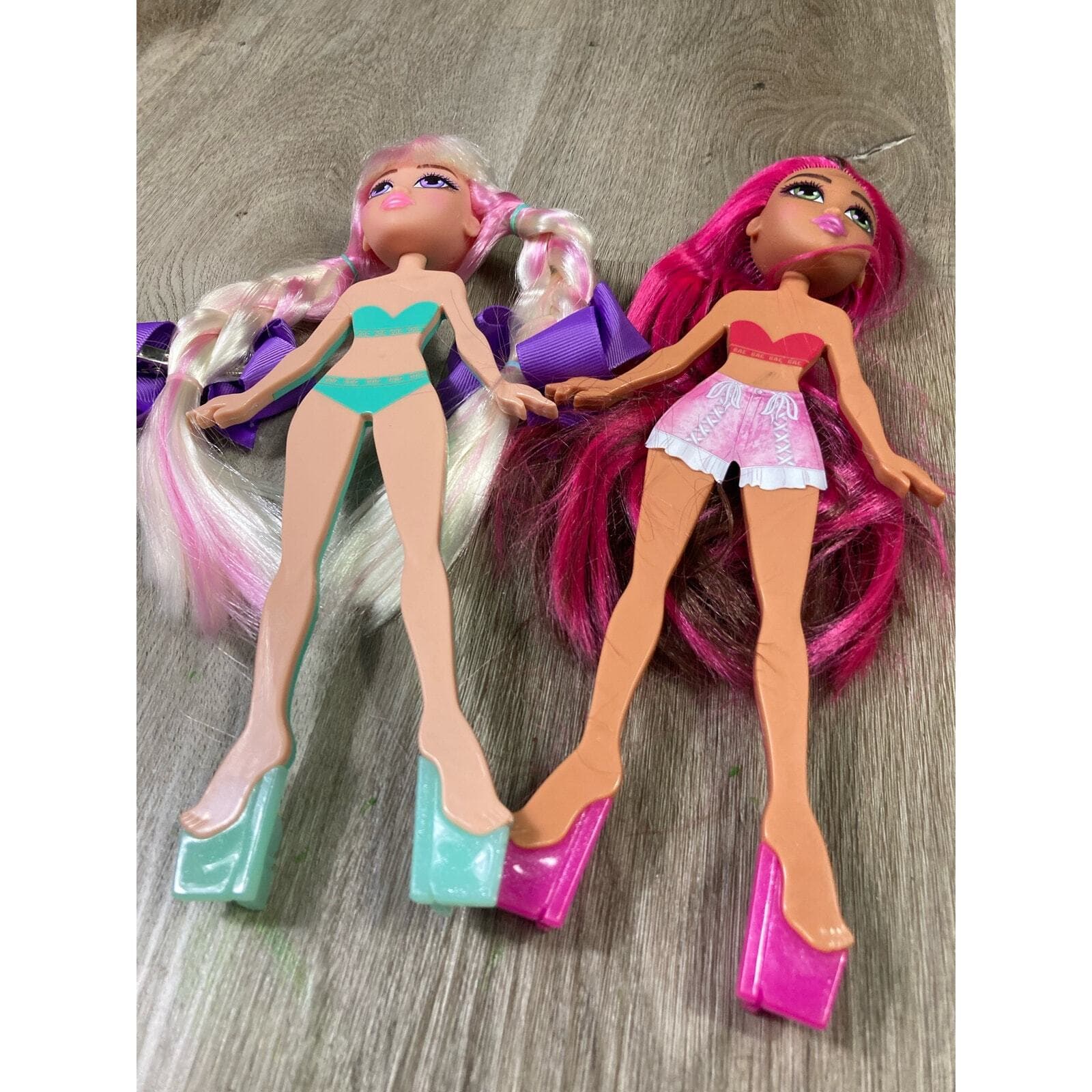 Just Play Fashion Dolls Set of 2 OLO Industries 10" Brushable Hair 2022 Toy Gift - Thumbnail 5