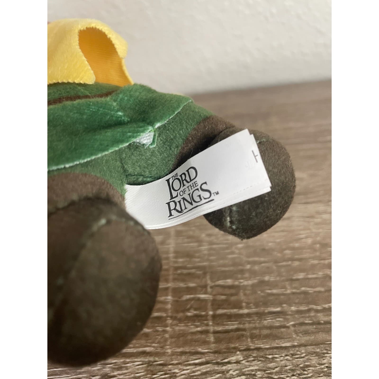 Toy Factory Lord of the Rings Legolas Plush 8 Inch Green Elven Archer NWT 2024 - Thumbnail 3