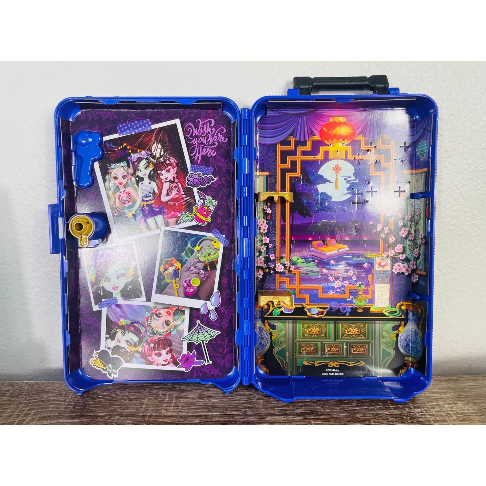 Monster High Skulltimate Case Series 7 Gore-geous Oasis Jinafire Long Blue Case - Thumbnail 8