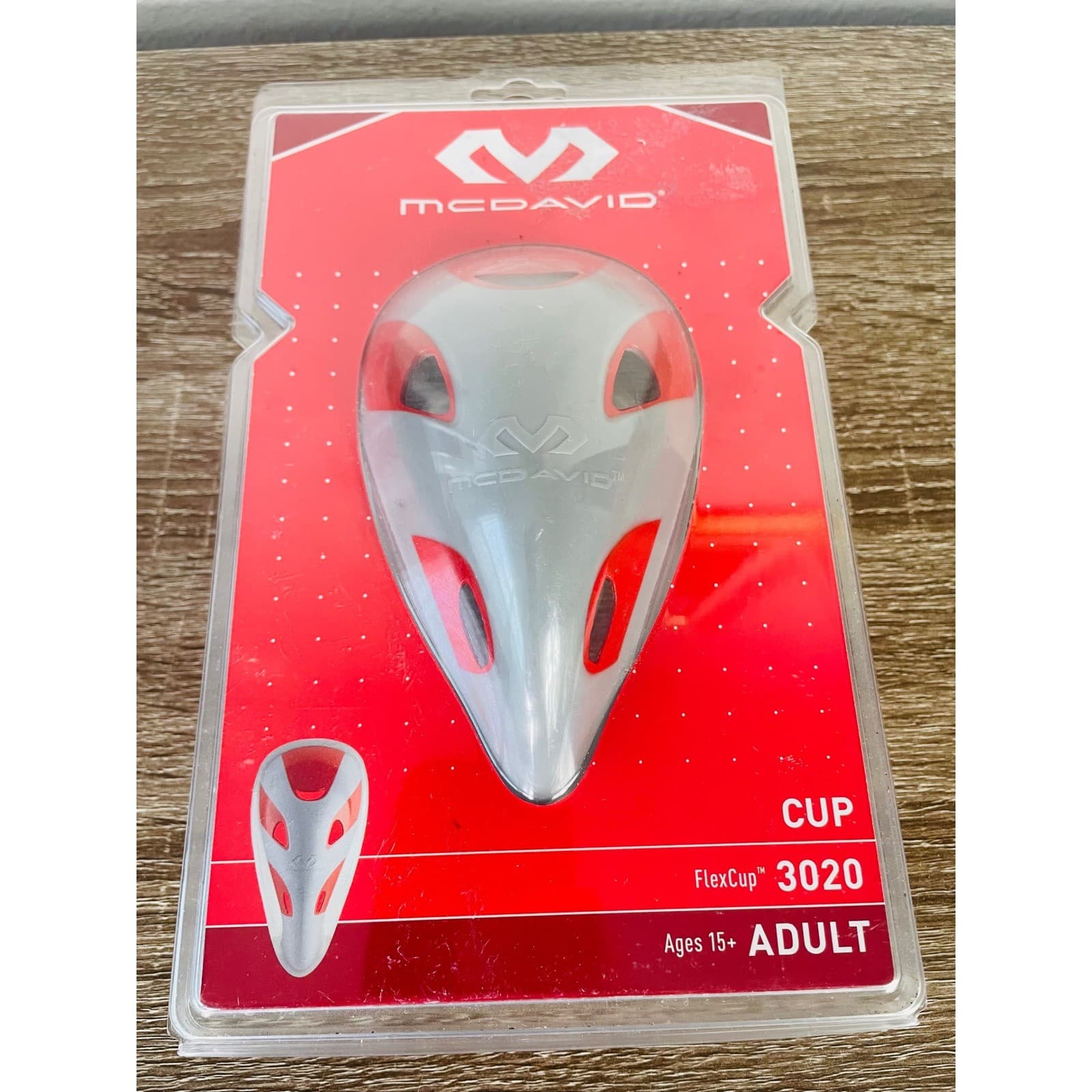 McDavid FlexCup 3020 Adult Athletic Cup Protective Gear New Sealed - Thumbnail 2