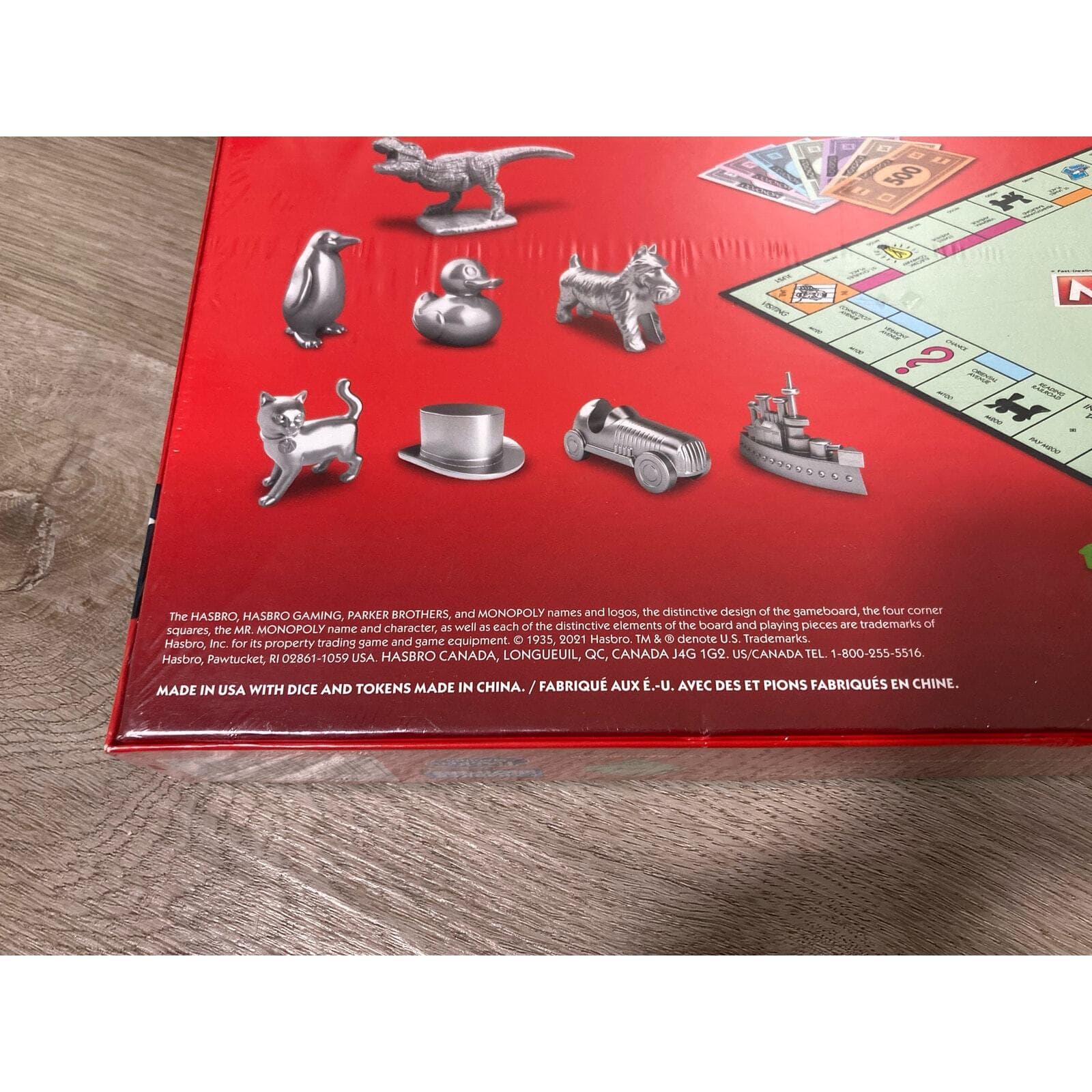 Monopoly Classic Board Game 2023 by Hasbro Fast Dealing Property Trading - Thumbnail 7