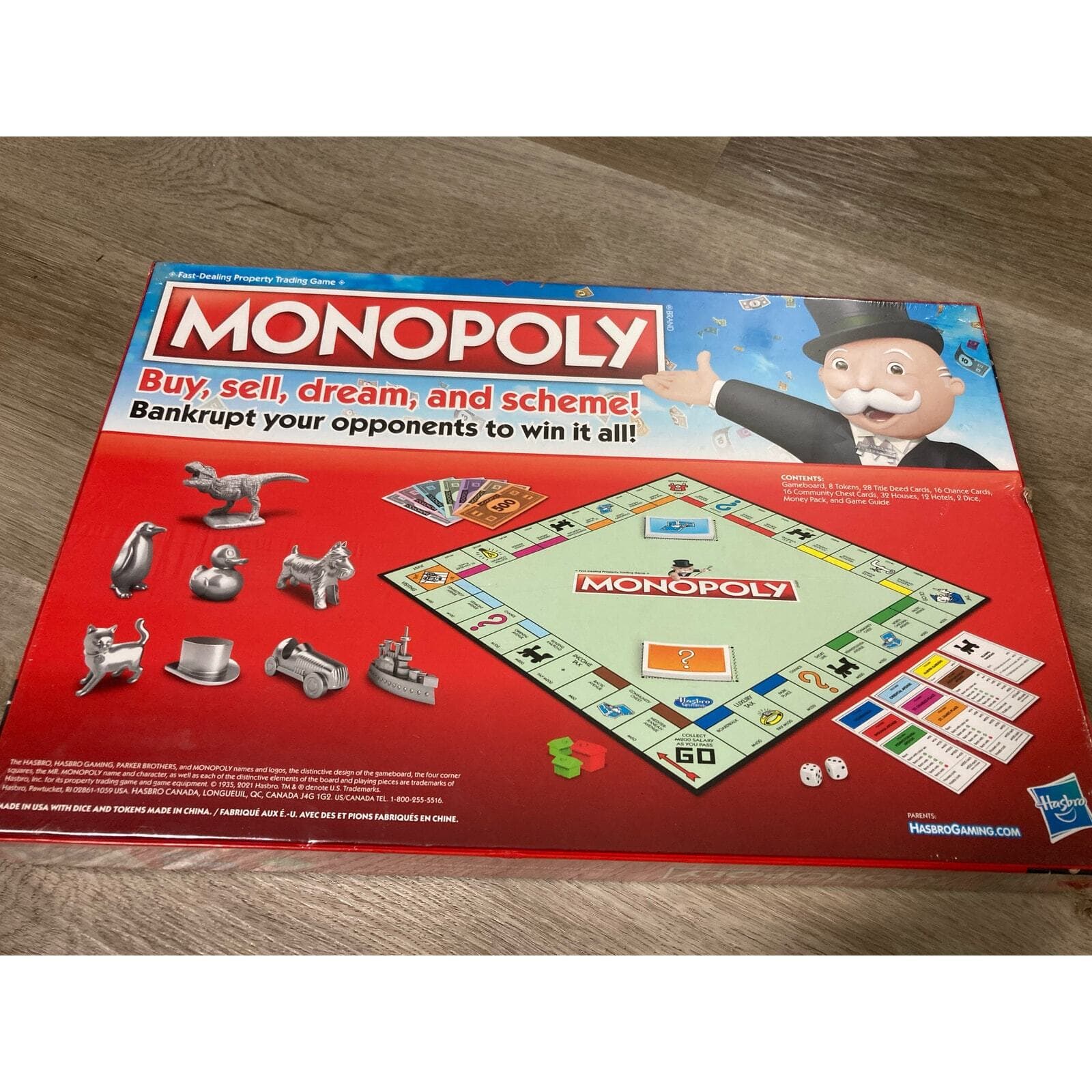 Monopoly Classic Board Game 2023 by Hasbro Fast Dealing Property Trading - Thumbnail 6