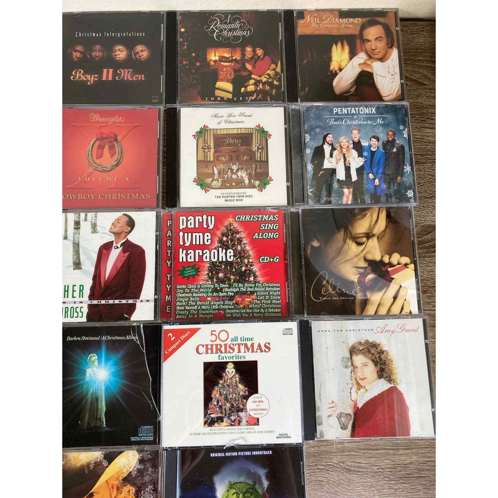 Lot of 19 Christmas CDs Holiday Music Classic Festive Various Artists in Case - Thumbnail 4
