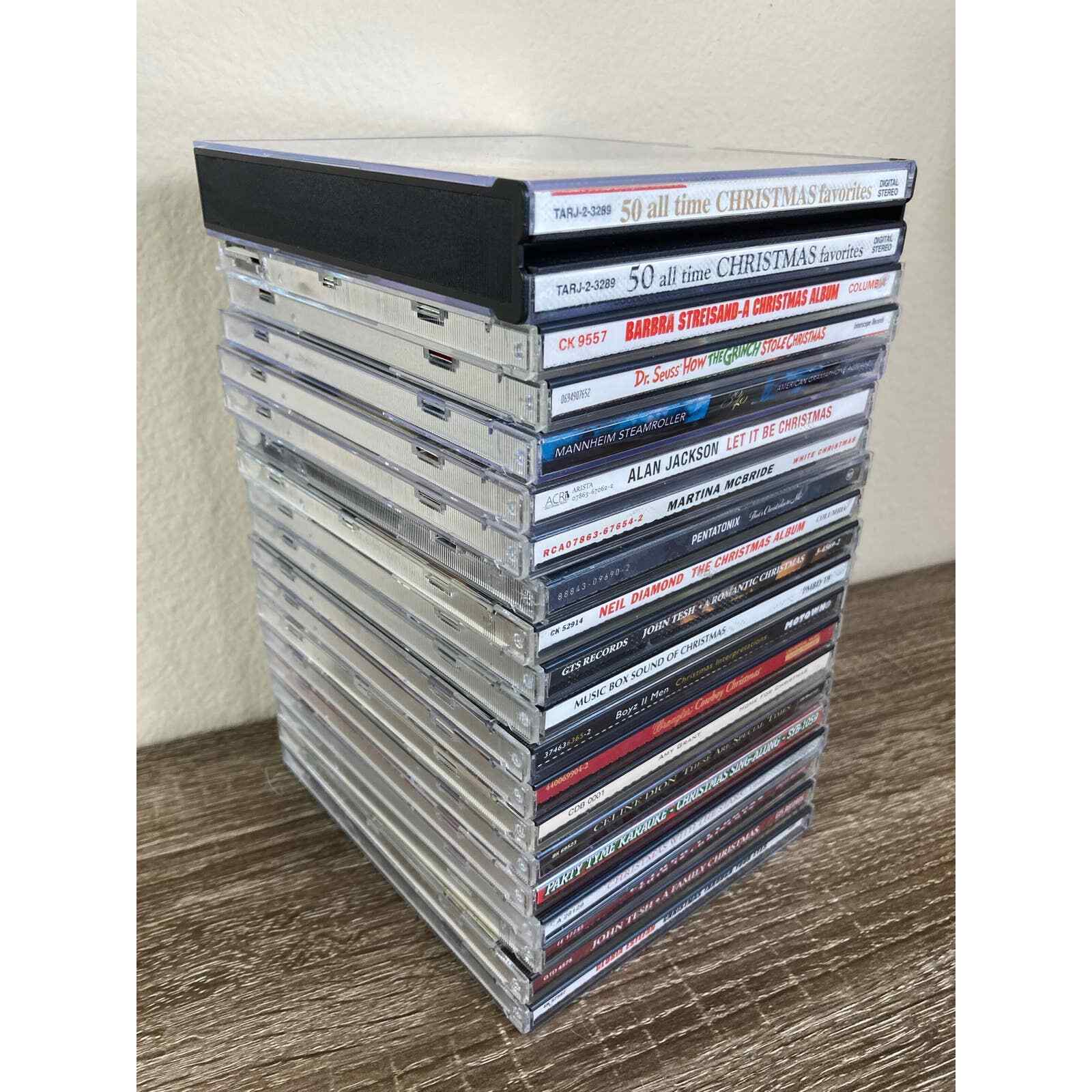 Lot of 19 Christmas CDs Holiday Music Classic Festive Various Artists in Case - Thumbnail 7