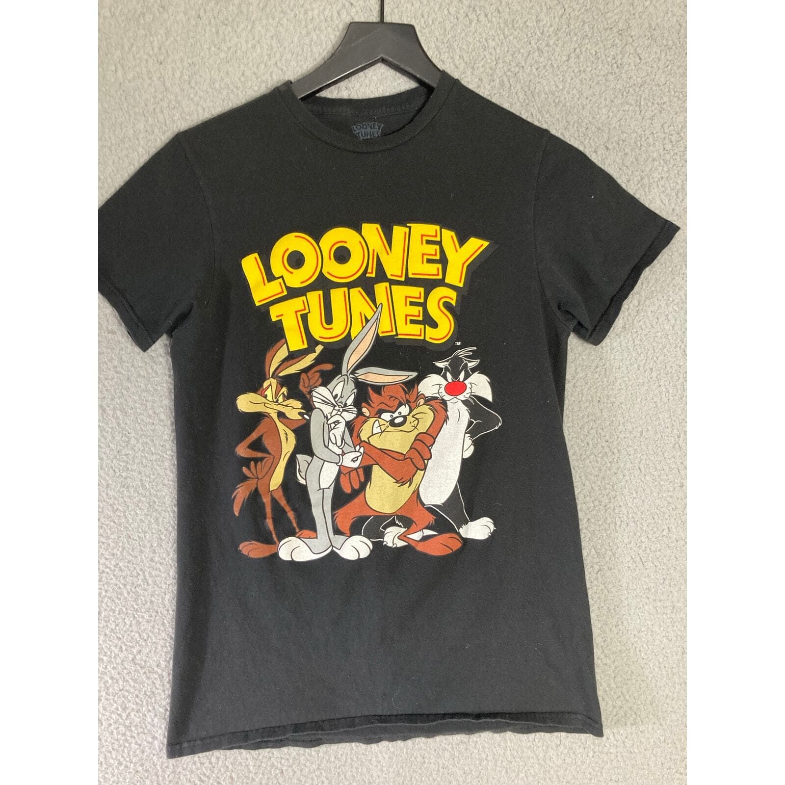 Looney Tunes Graphic Tee Unisex Black Shirt Size M Bugs Bunny Daffy Duck Taz - Thumbnail 4
