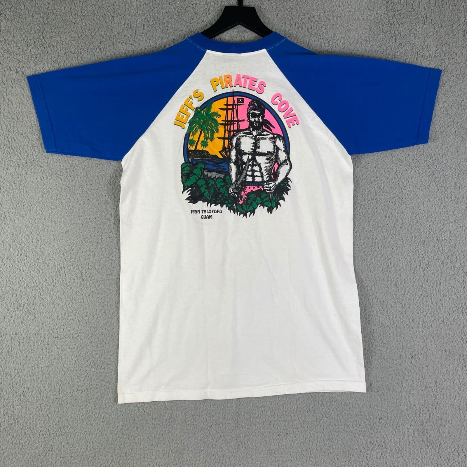 Vintage Jeffs Pirate Cove Raglan T Shirt Blue White Made USA King Cotton Guam - Thumbnail 3