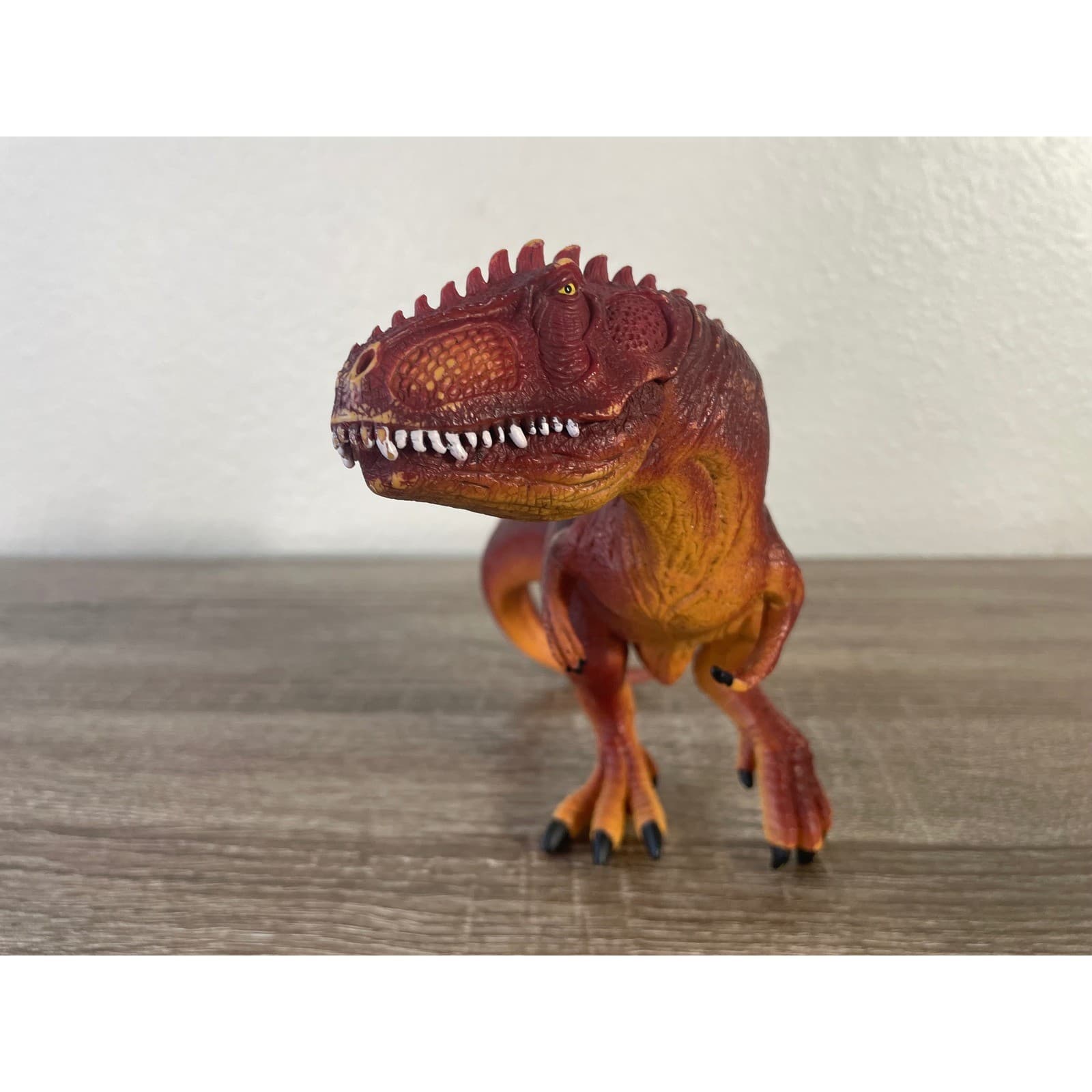 Schleich Giganotosaurus Dinosaur Toy Figure 16464 Red Orange Movable Jaw 10 Inch - Thumbnail 3