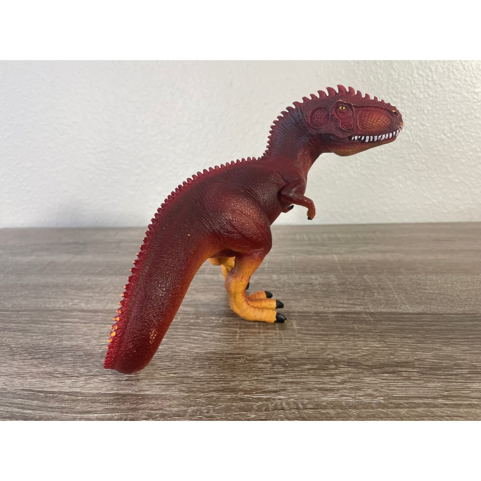 Schleich Giganotosaurus Dinosaur Toy Figure 16464 Red Orange Movable Jaw 10 Inch - Thumbnail 6