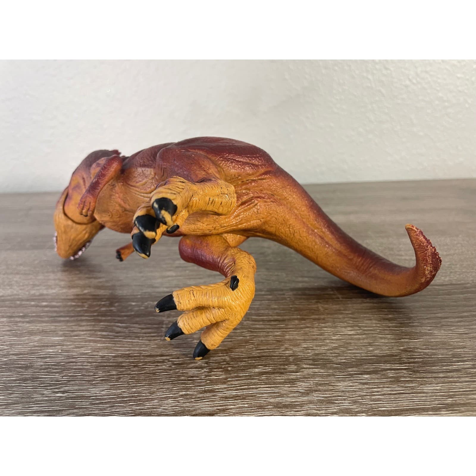 Schleich Giganotosaurus Dinosaur Toy Figure 16464 Red Orange Movable Jaw 10 Inch - Thumbnail 9