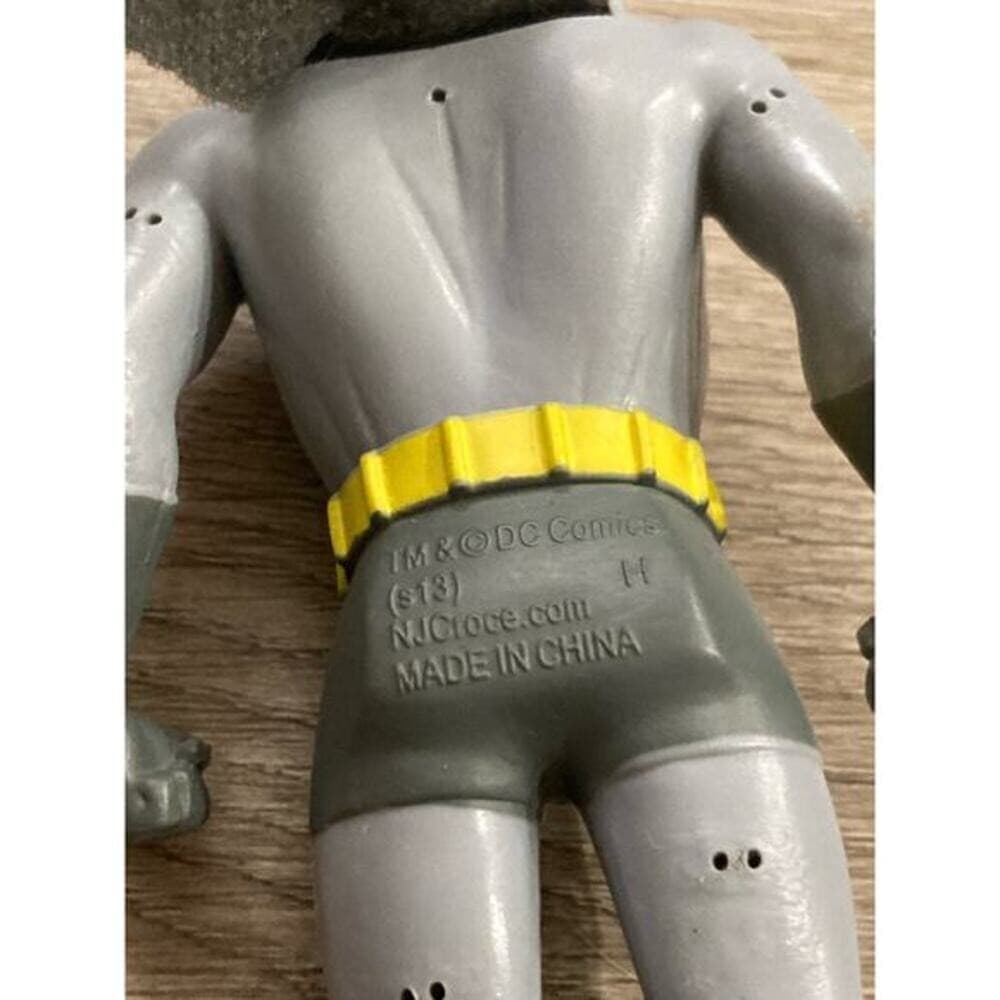 Batman Bendable Posable Action Figure 6" DC Comics Justice League - Thumbnail 7