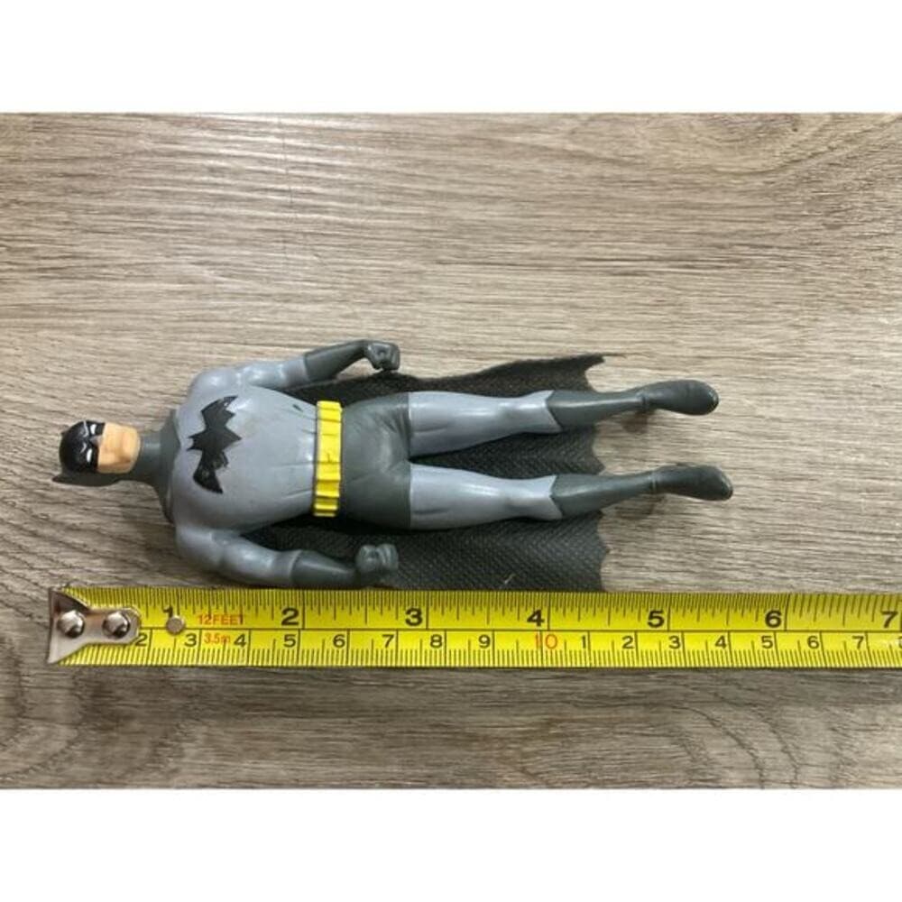 Batman Bendable Posable Action Figure 6" DC Comics Justice League - Thumbnail 2