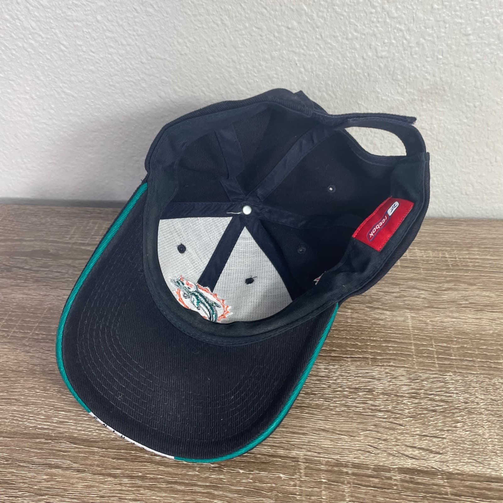 Reebok Miami Dolphins Hat Mens Black AFC East Embroidered Adjustable NFL Cap - Thumbnail 8