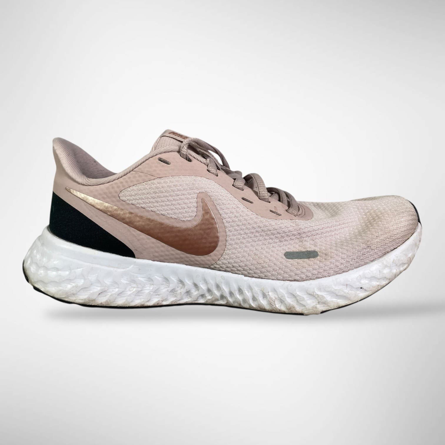 Nike Revolution Running Shoes Women's 7 Blush Pink Lightweight Cushioned - Thumbnail 3