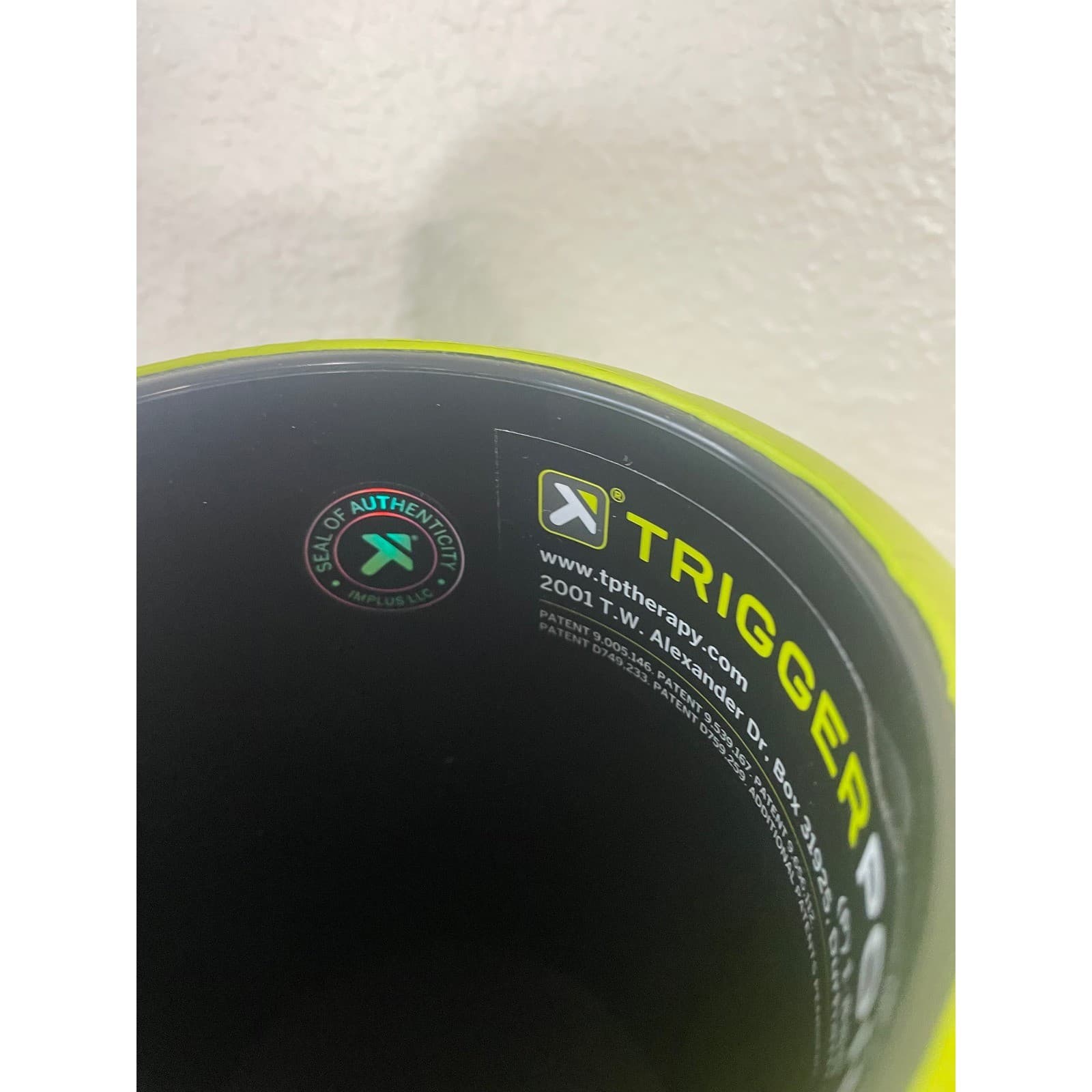 TriggerPoint Channel Roller 13 Foam Massage Recovery Lime Green Deep Tissue Gym - Thumbnail 6