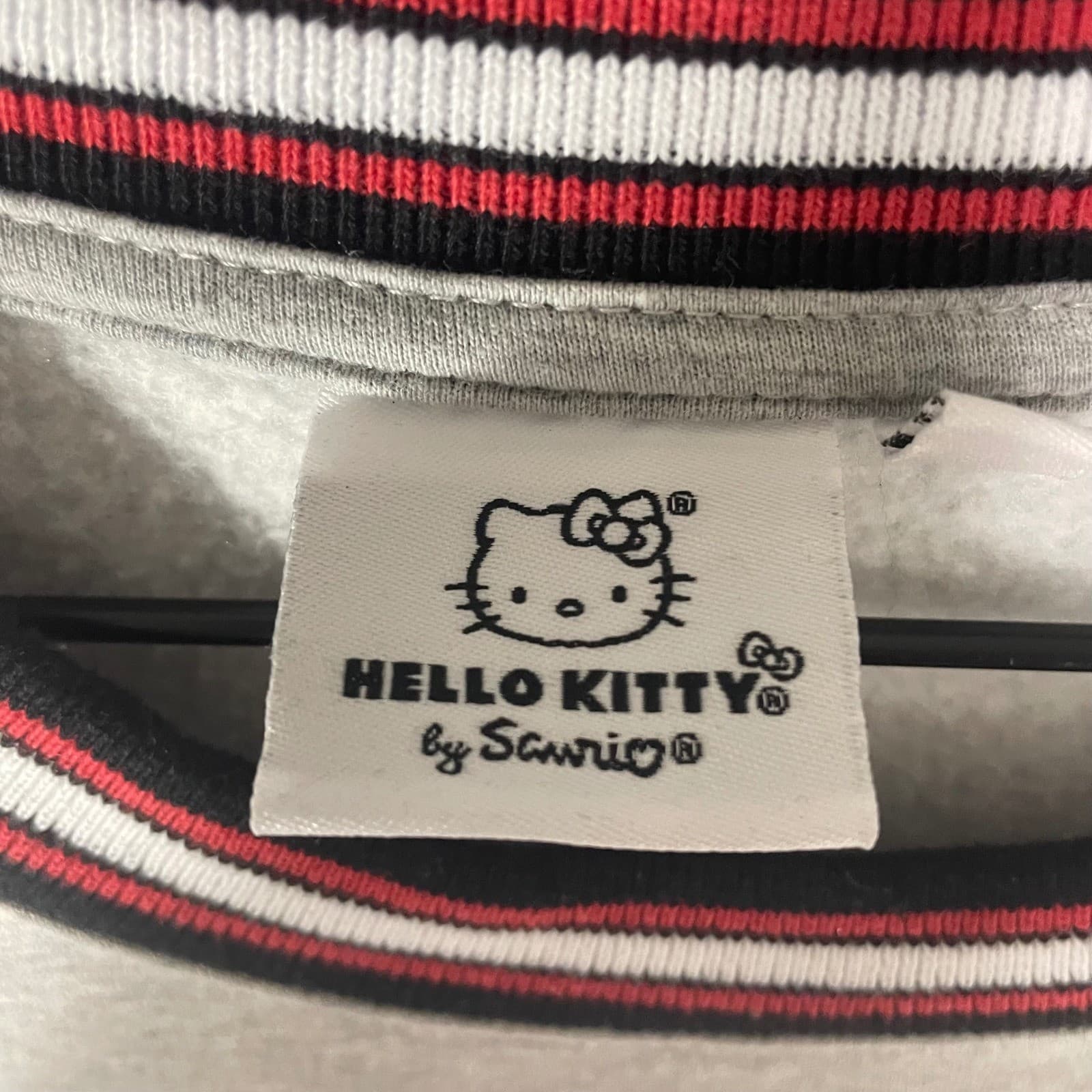 Hello Kitty Sanrio Gray Graphic Sweatshirt XL Striped Trim Heather Fleece - Thumbnail 3
