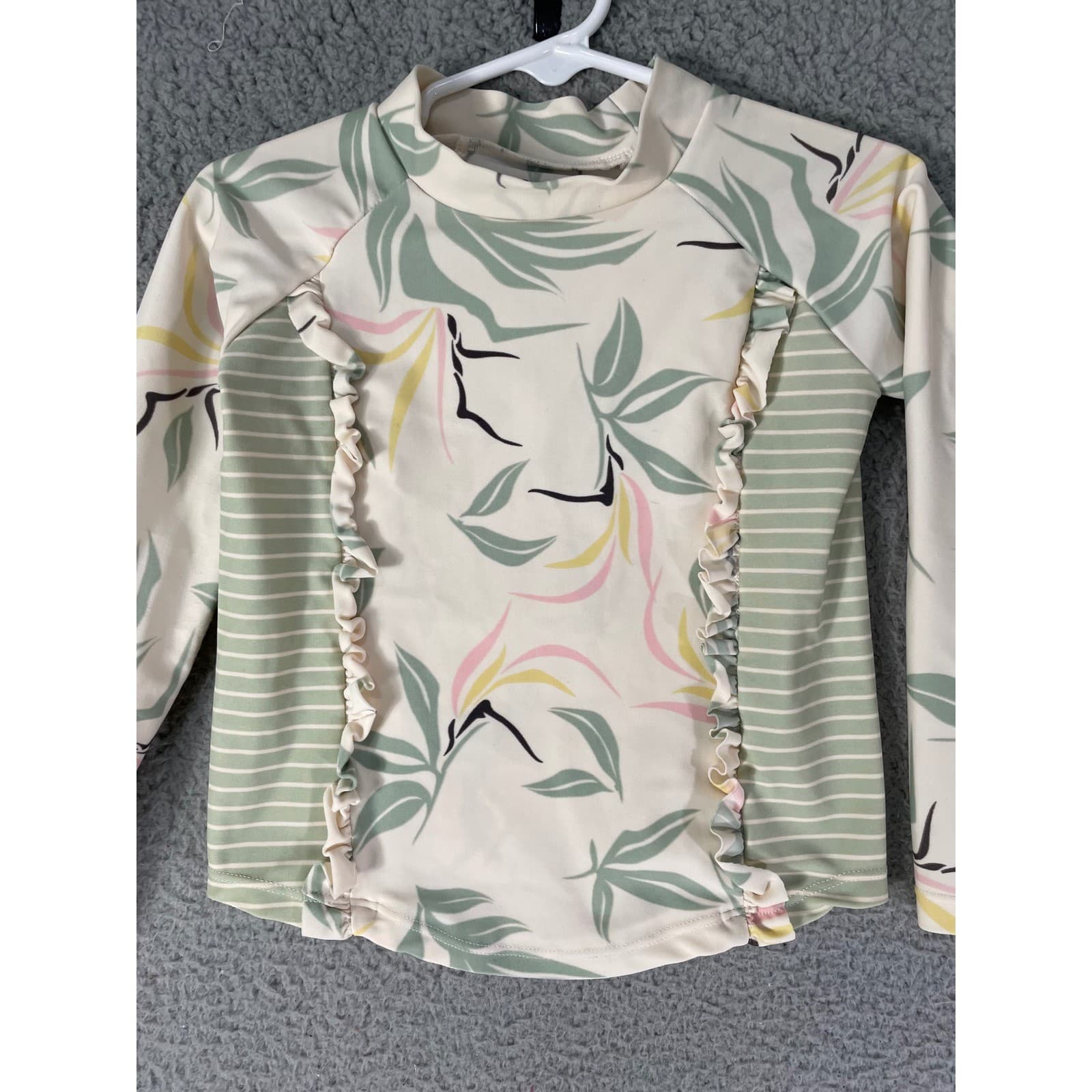 Jessica Simpson Girls 3T Floral Print Long Sleeve Rash Guard Swim Top Beach - Thumbnail 8