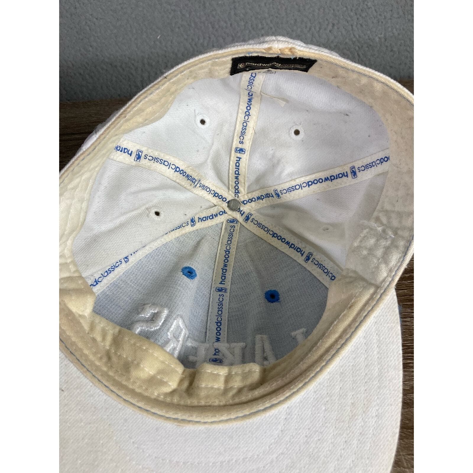 Reebok Los Angeles Lakers NBA Fitted 100% Wool Hat Blue Size 7 5/8 Unisex Adult - Thumbnail 2