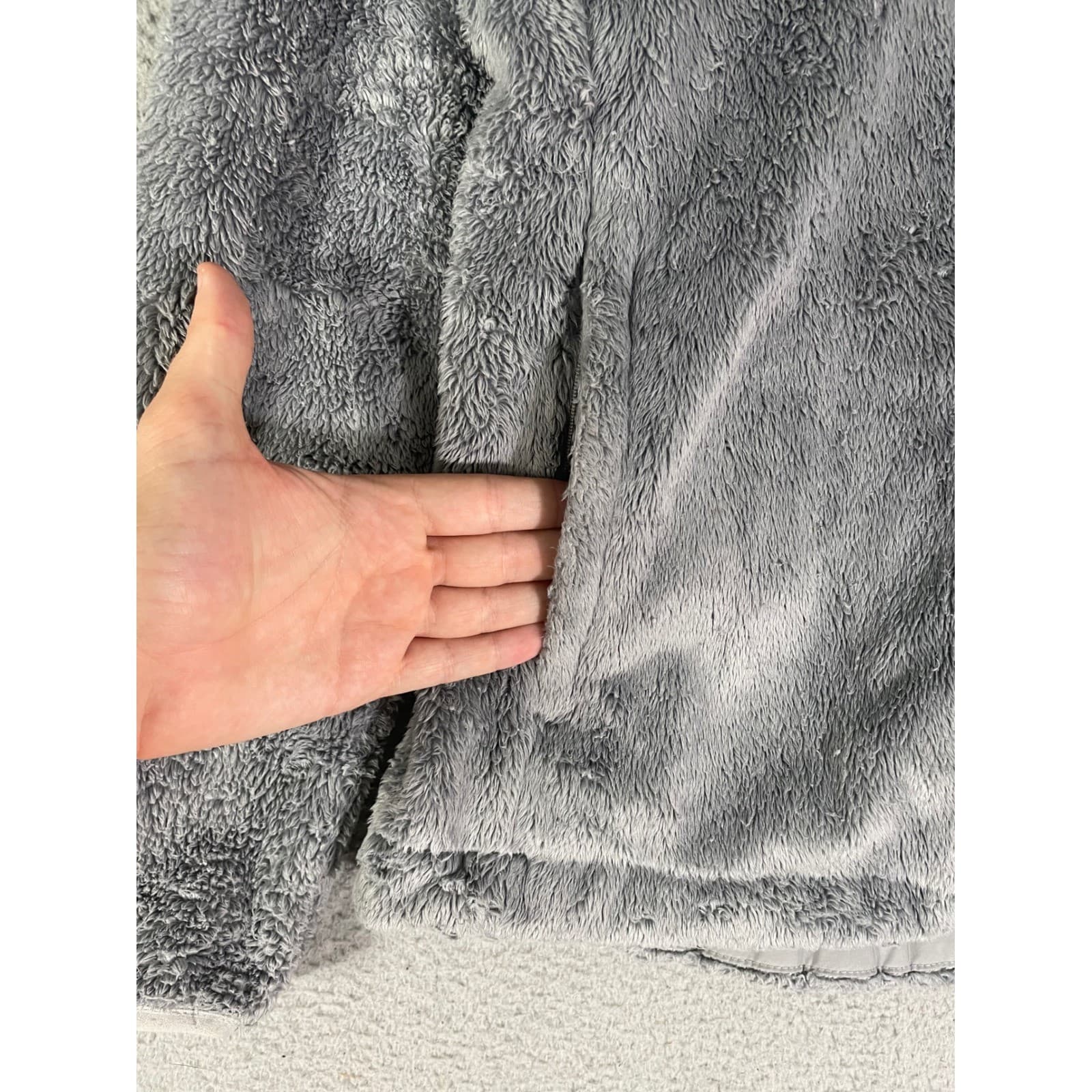 The North Face Women's Gray Fleece Zip Up Jacket Circular Design Size M - Thumbnail 11
