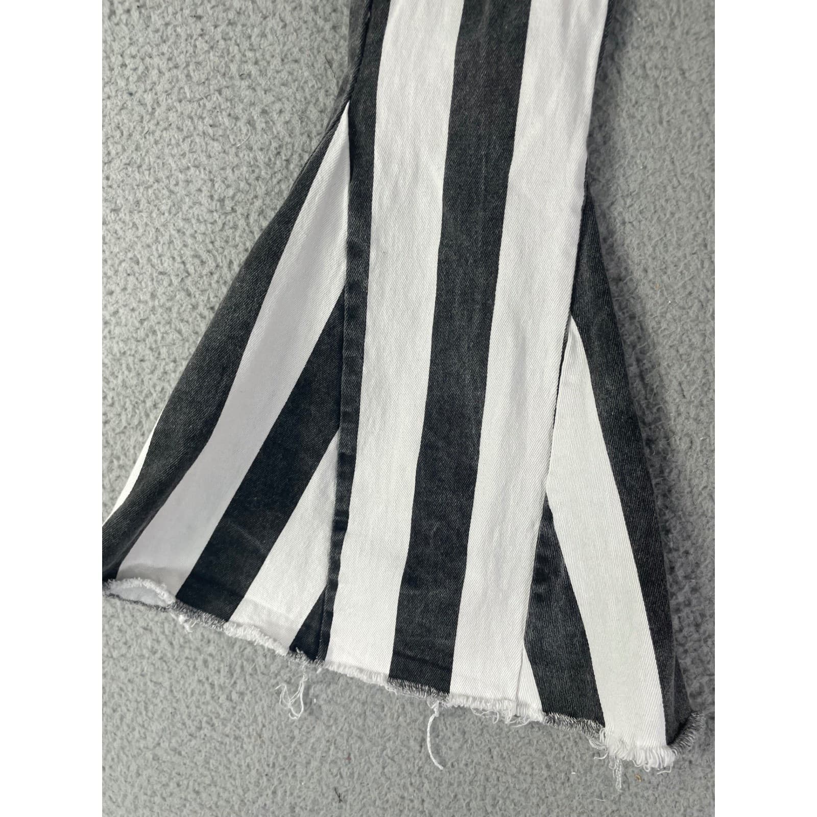 Girls Striped Bell Bottom Pants 10 12 Black White Flare Retro Costume Halloween - Thumbnail 8