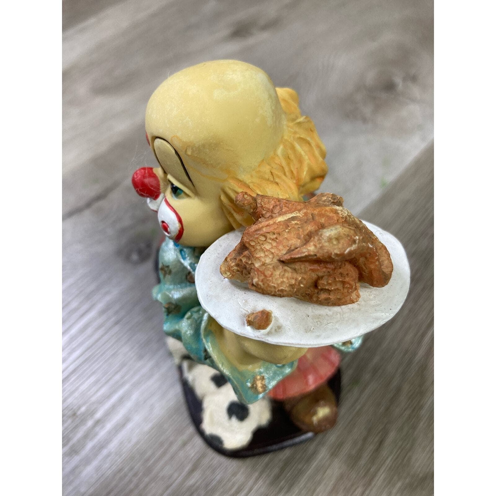 Vintage Hand Painted Clown Figurine with Dog and Ice Cream 7" Multicolor - Thumbnail 6