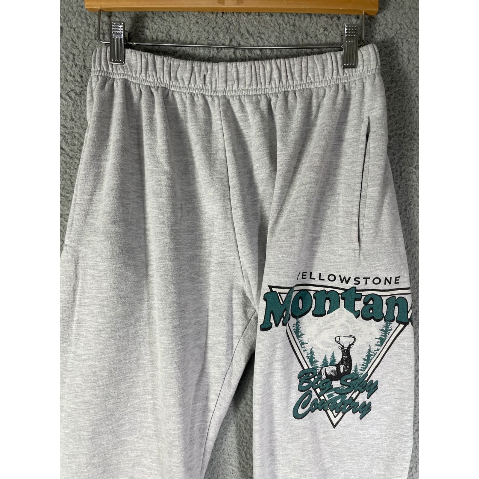 Yellowstone Montana Sweatpants Gray Bootcut Graphic Lounge Pants Western USA - Thumbnail 8