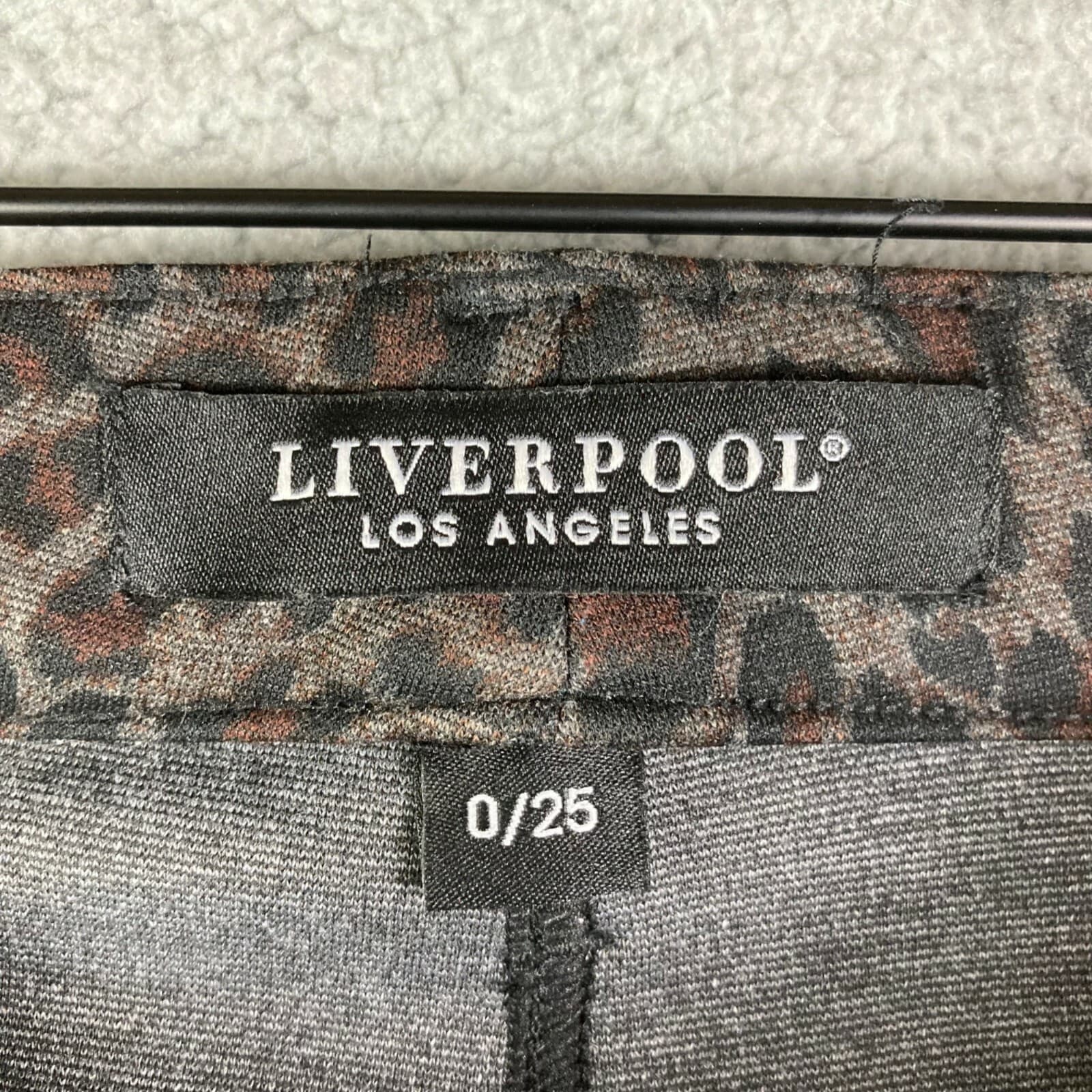 Women's Animal Print Pull On Skinny Pants Liverpool Madonna Stretch Size 0 (25) - Thumbnail 4