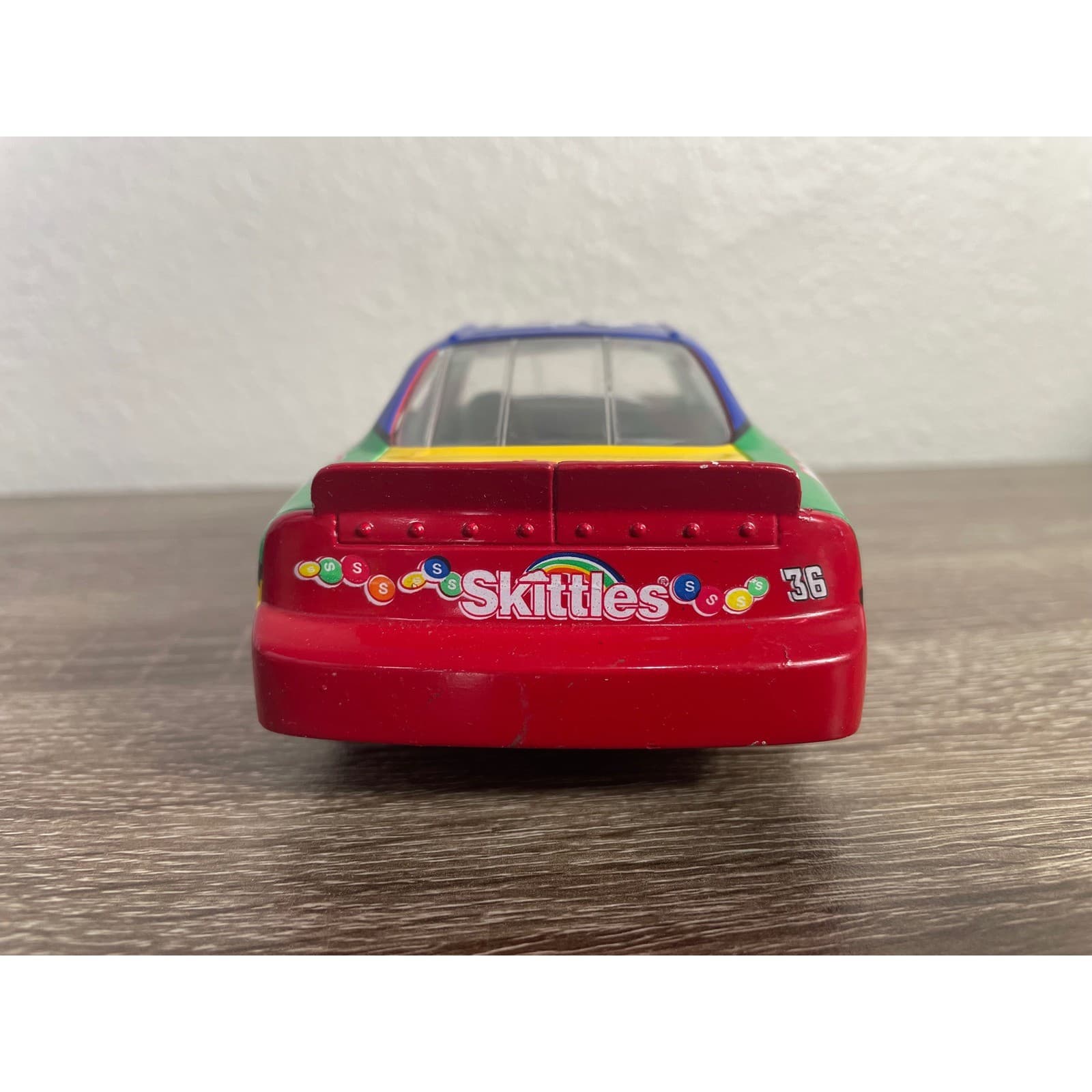 Derrike Cope 36 Skittles 1997 Pontiac Grand Prix 1/24 NASCAR Diecast Racing Car - Thumbnail 5