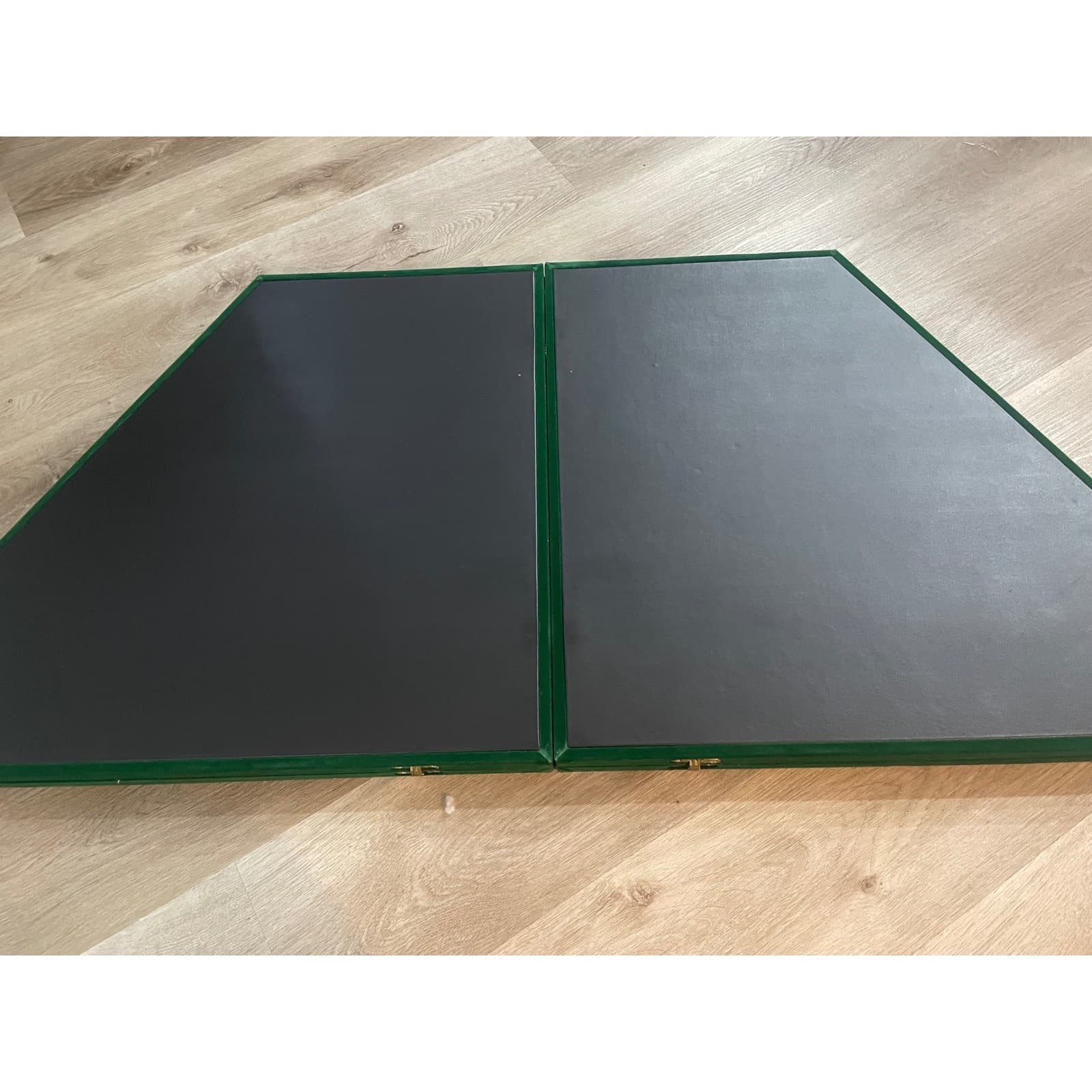 Vintage Marlboro Unlimited Folding Poker Table Top Compass 6 Player Travel Case - Thumbnail 12