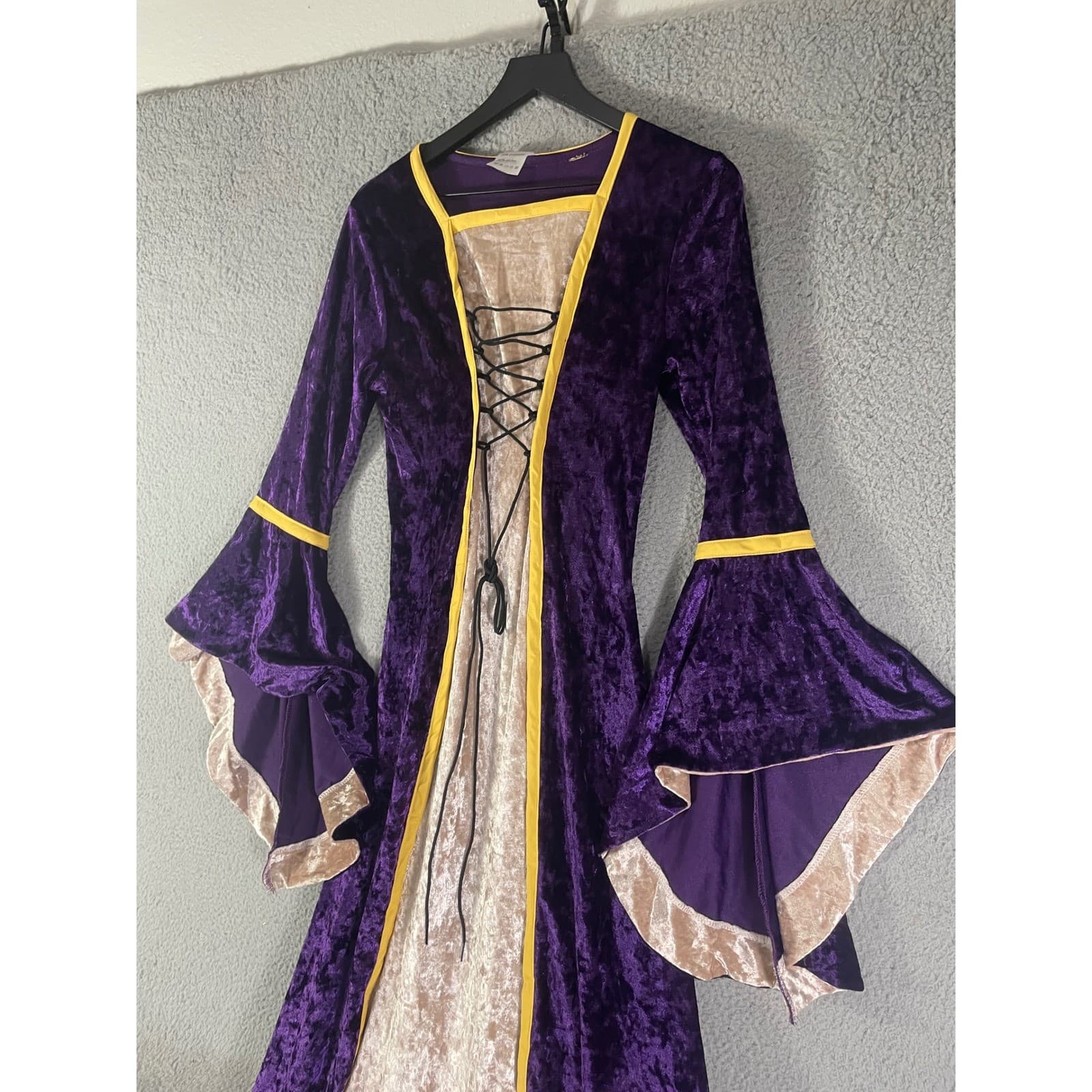 Renaissance Dress Medieval Gown Costume Purple Velvet Fair Sorceress Cosplay S - Thumbnail 10