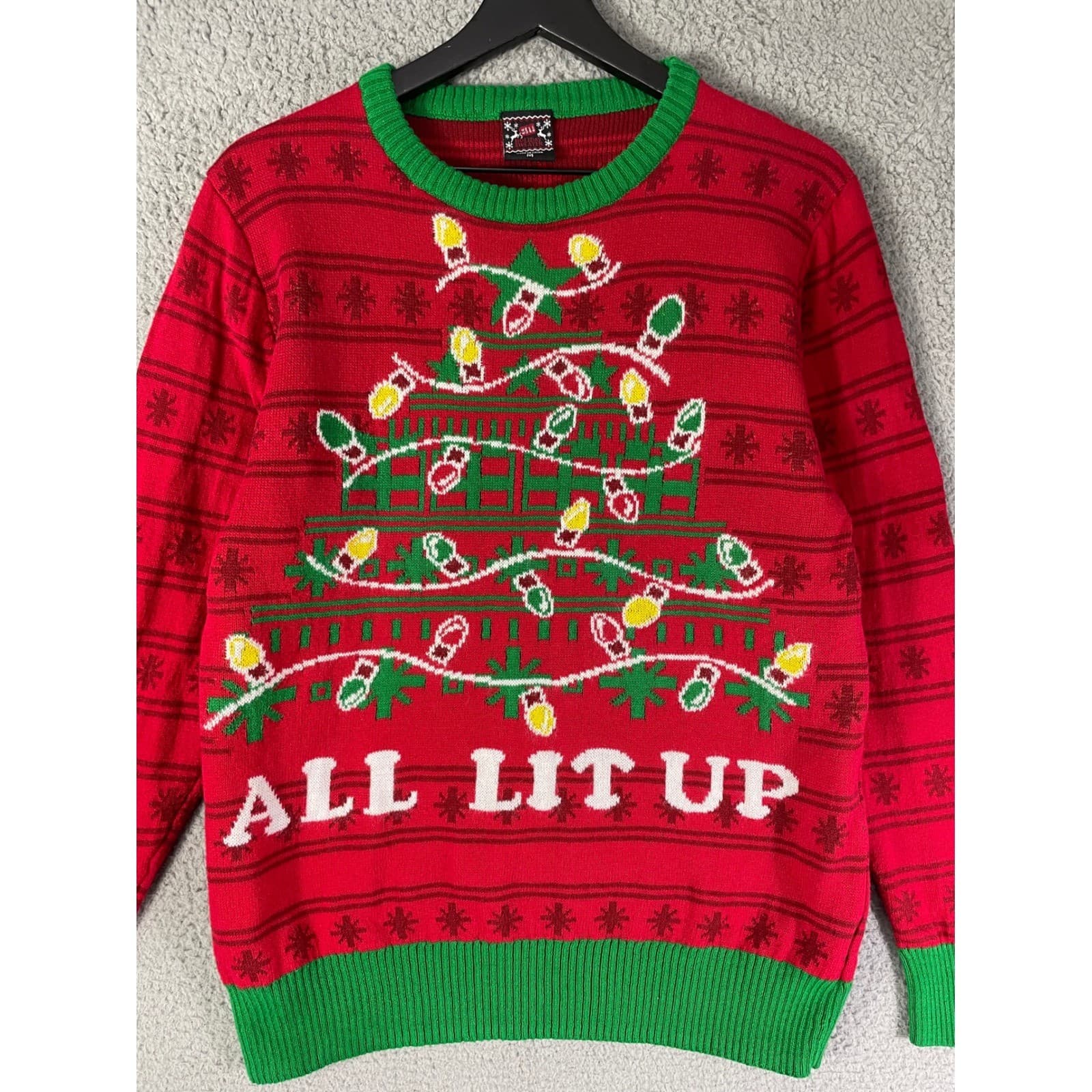 Well Worn Holiday Sweater Red Christmas Tree All Lit Up Novelty Medium - Thumbnail 6