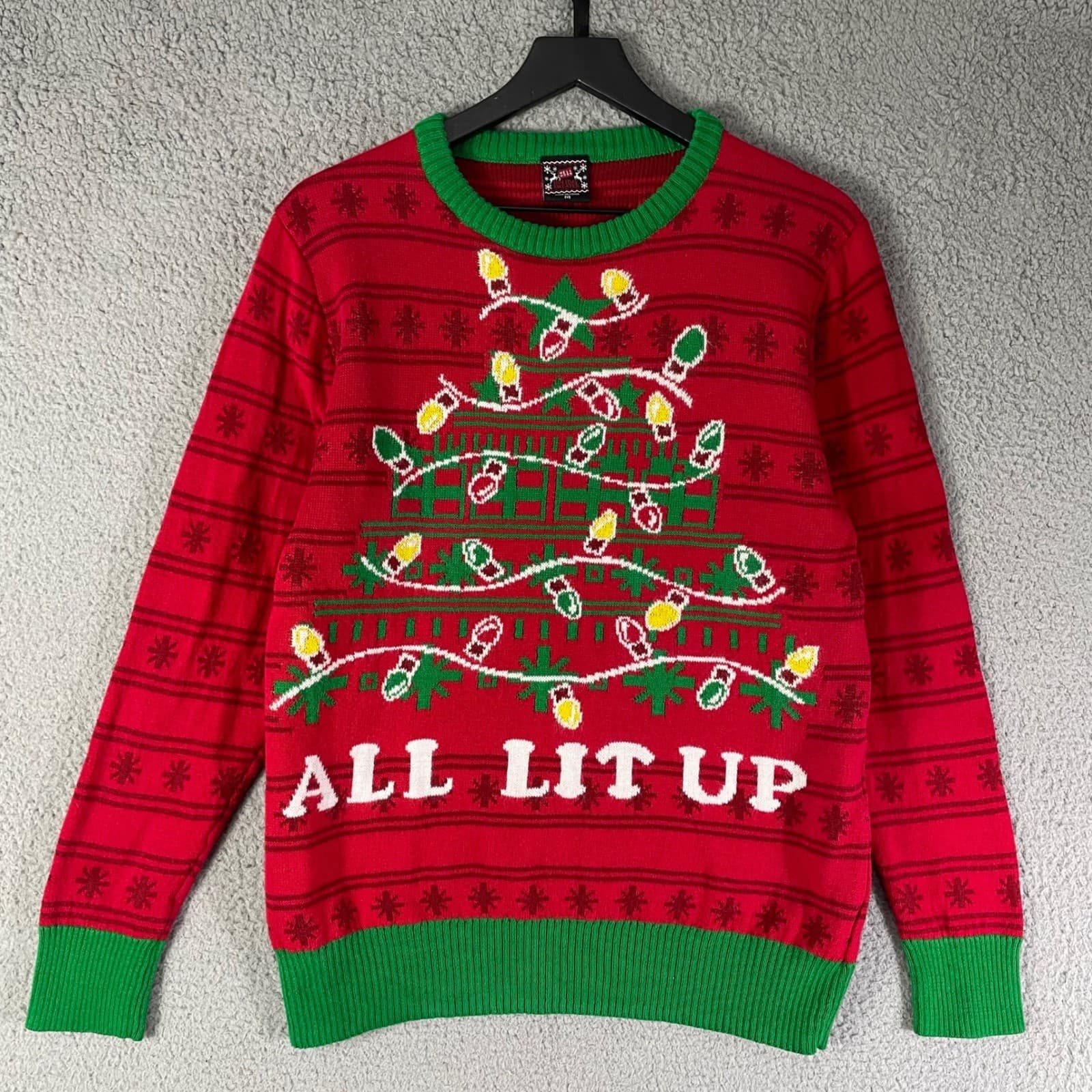 Well Worn Holiday Sweater Red Christmas Tree All Lit Up Novelty Medium - Thumbnail 4