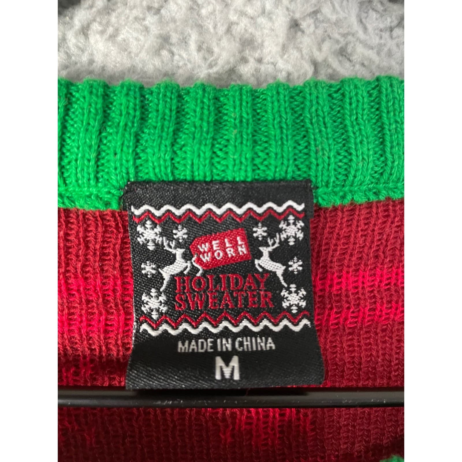 Well Worn Holiday Sweater Red Christmas Tree All Lit Up Novelty Medium - Thumbnail 2
