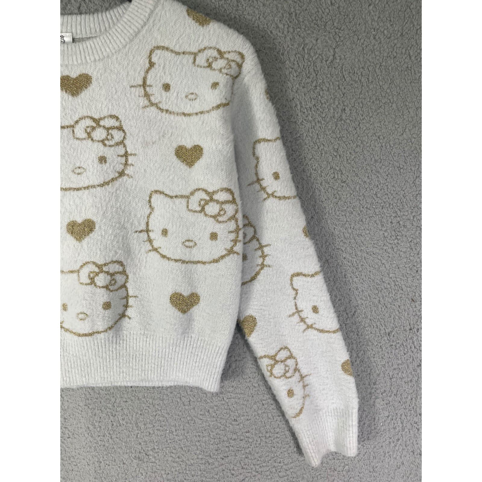 Hello Kitty Sanrio Kids Girls XL 14/16 Fuzzy Knit Sweater Gold Hearts White - Thumbnail 5