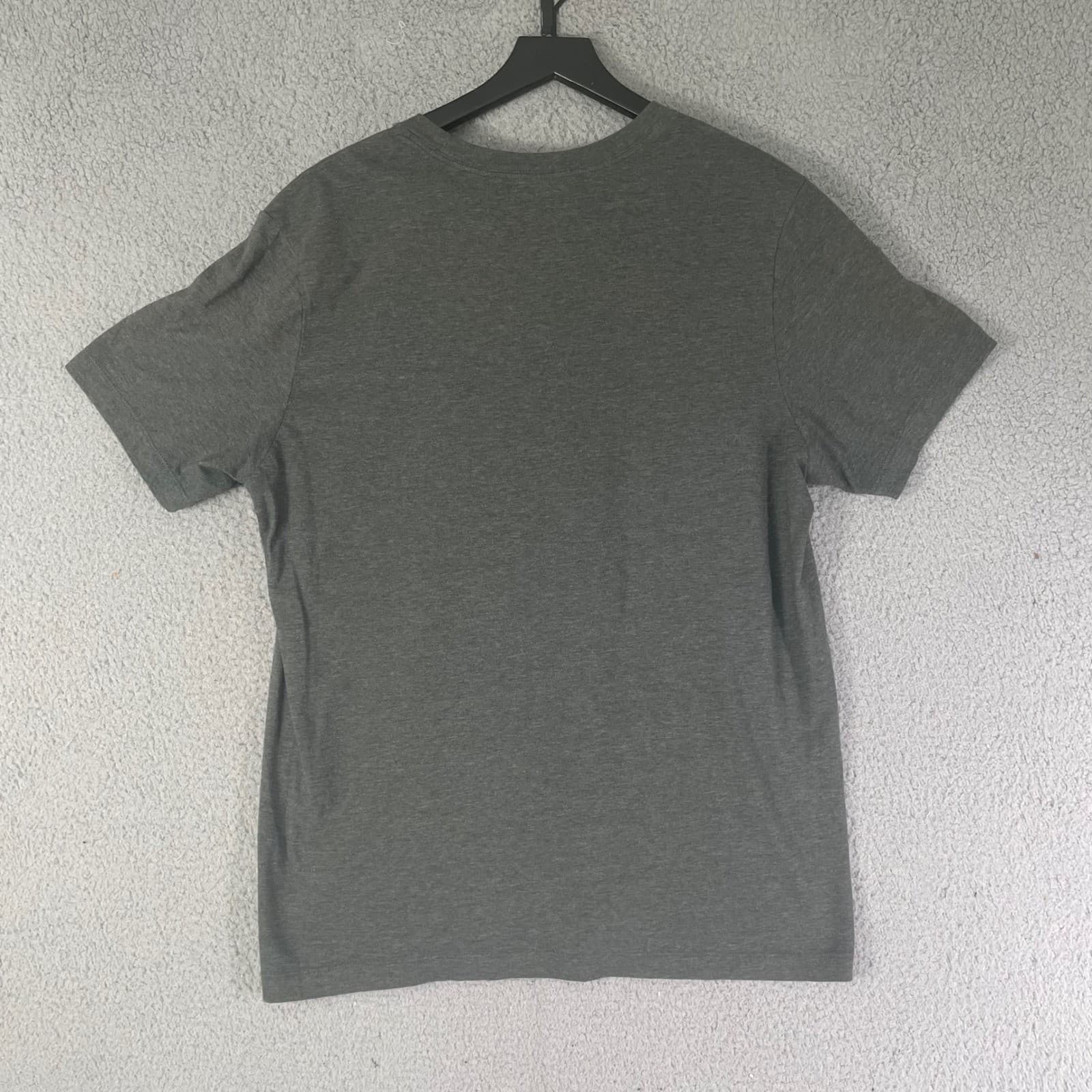 Nike Swoosh T Shirt Mens Large Gray Red Logo Athletic Training Short Sleeve Tee - Thumbnail 5