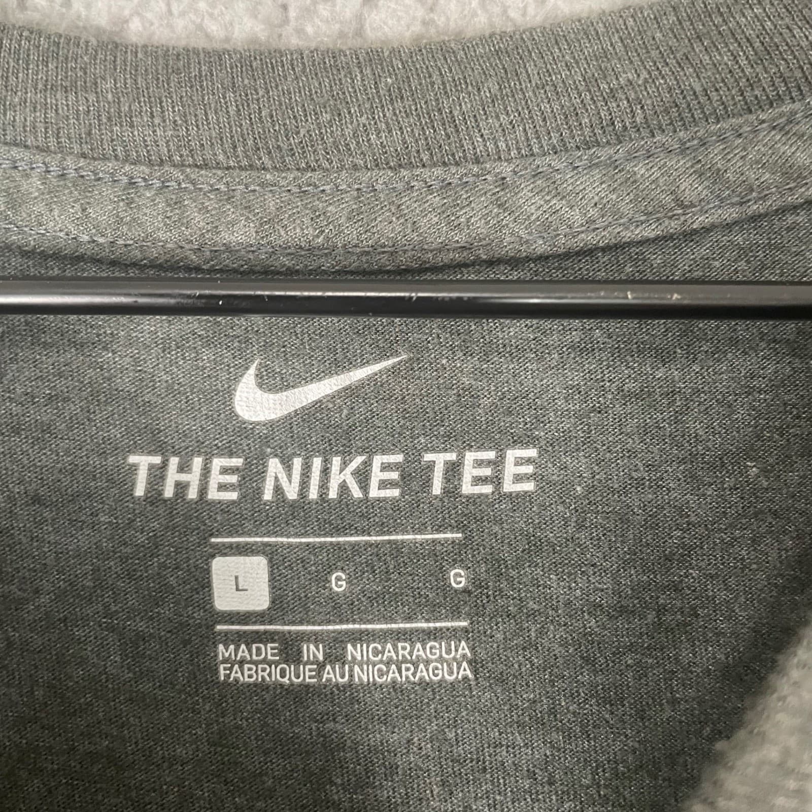 Nike Swoosh T Shirt Mens Large Gray Red Logo Athletic Training Short Sleeve Tee - Thumbnail 3