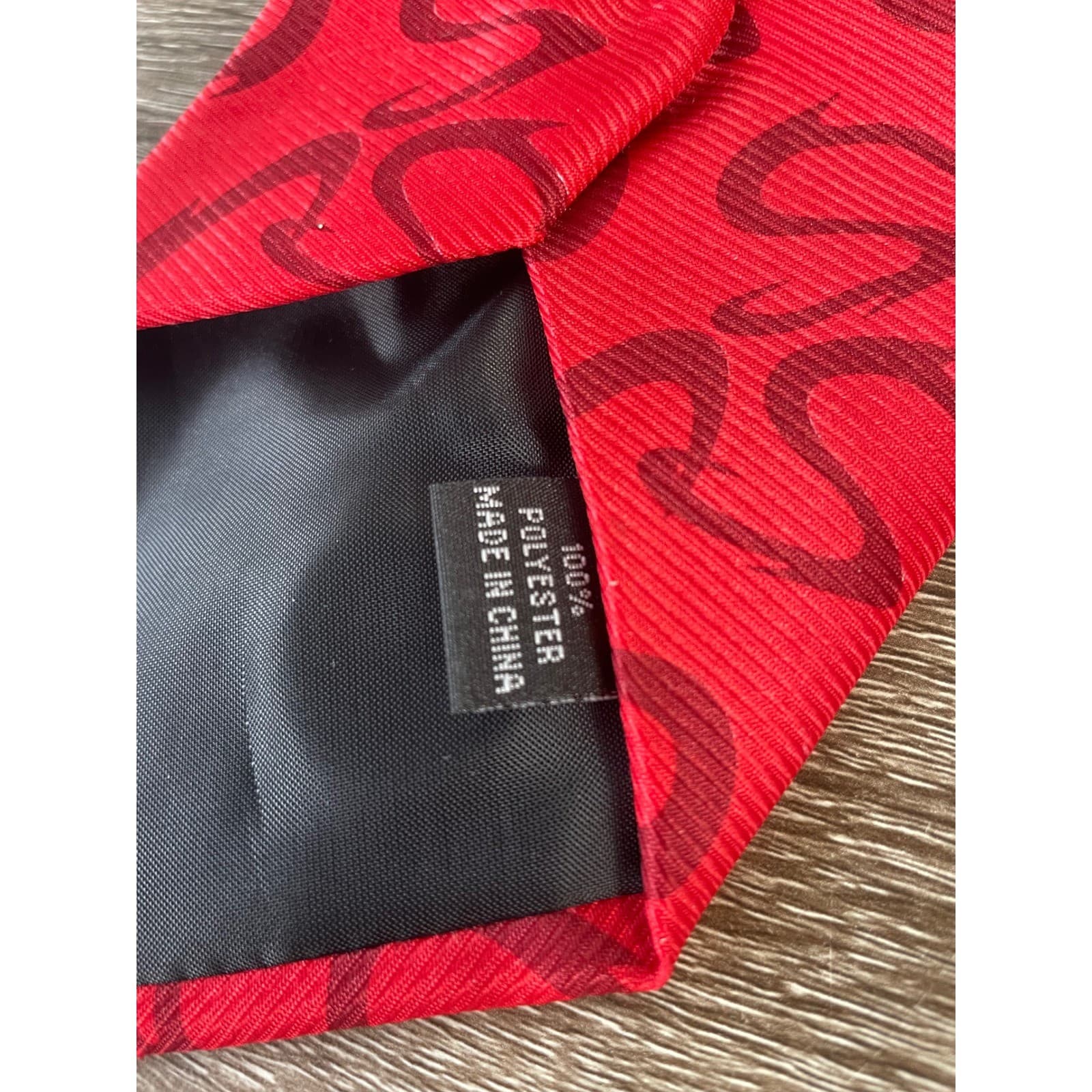 Dr Seuss How The Grinch Stole Christmas Mens Red Happy Wholidays Holiday Tie - Thumbnail 3