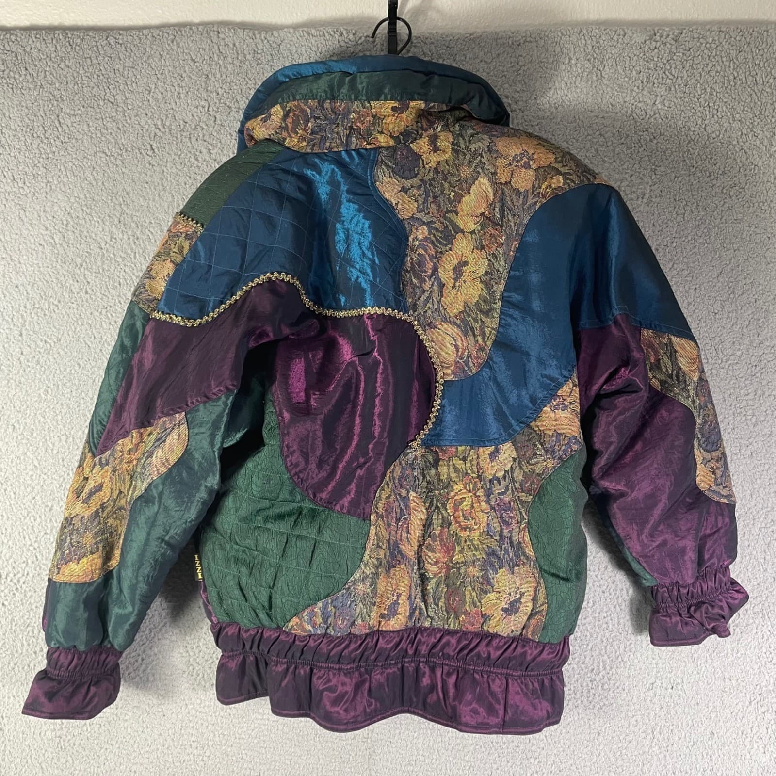 Vintage Innovations by IZZI Patchwork Tapestry Puffer Jacket Jewel Tone 90s S - Thumbnail 5
