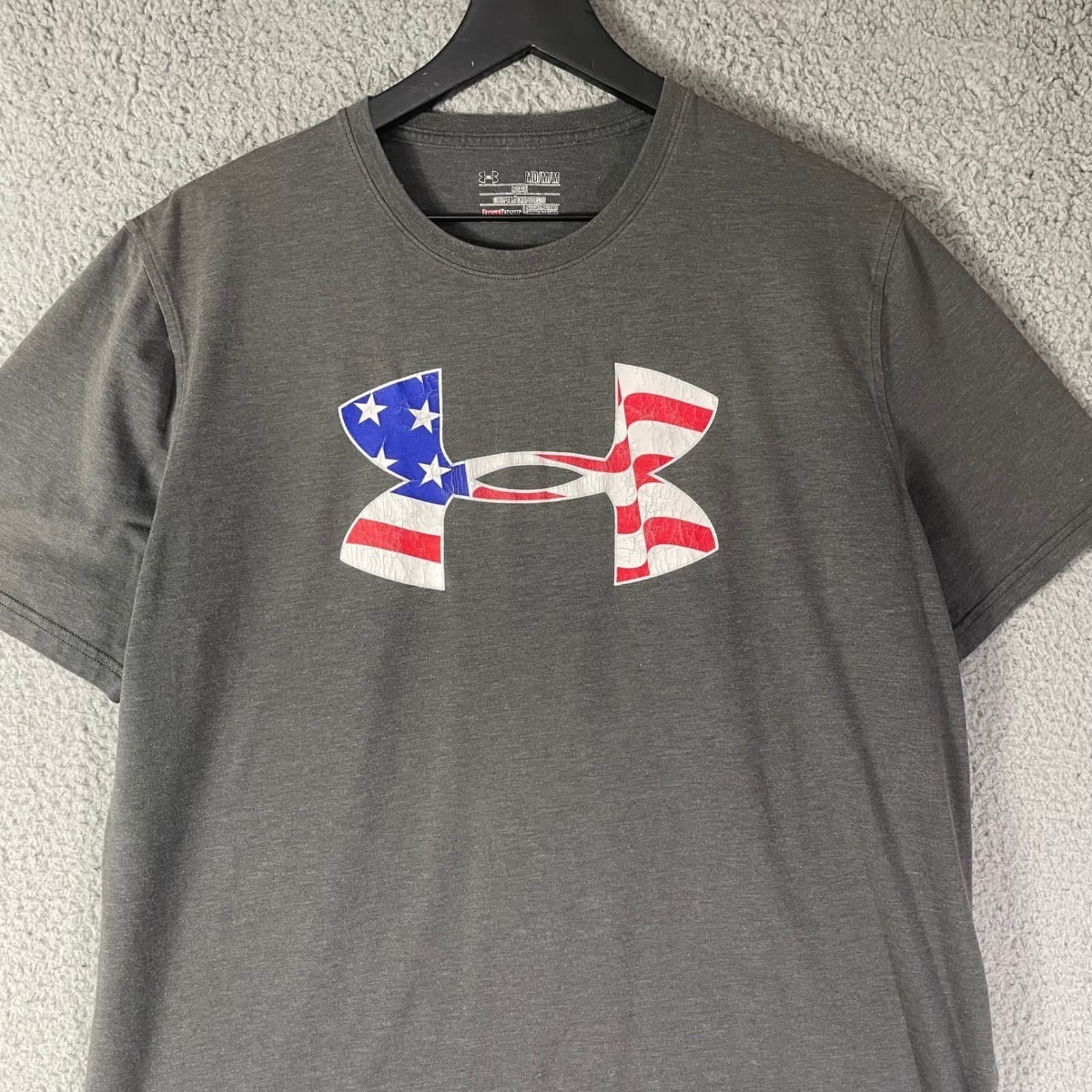 Under Armour HeatGear Men's Gray T-Shirt American Flag Logo Size Medium - Thumbnail 7
