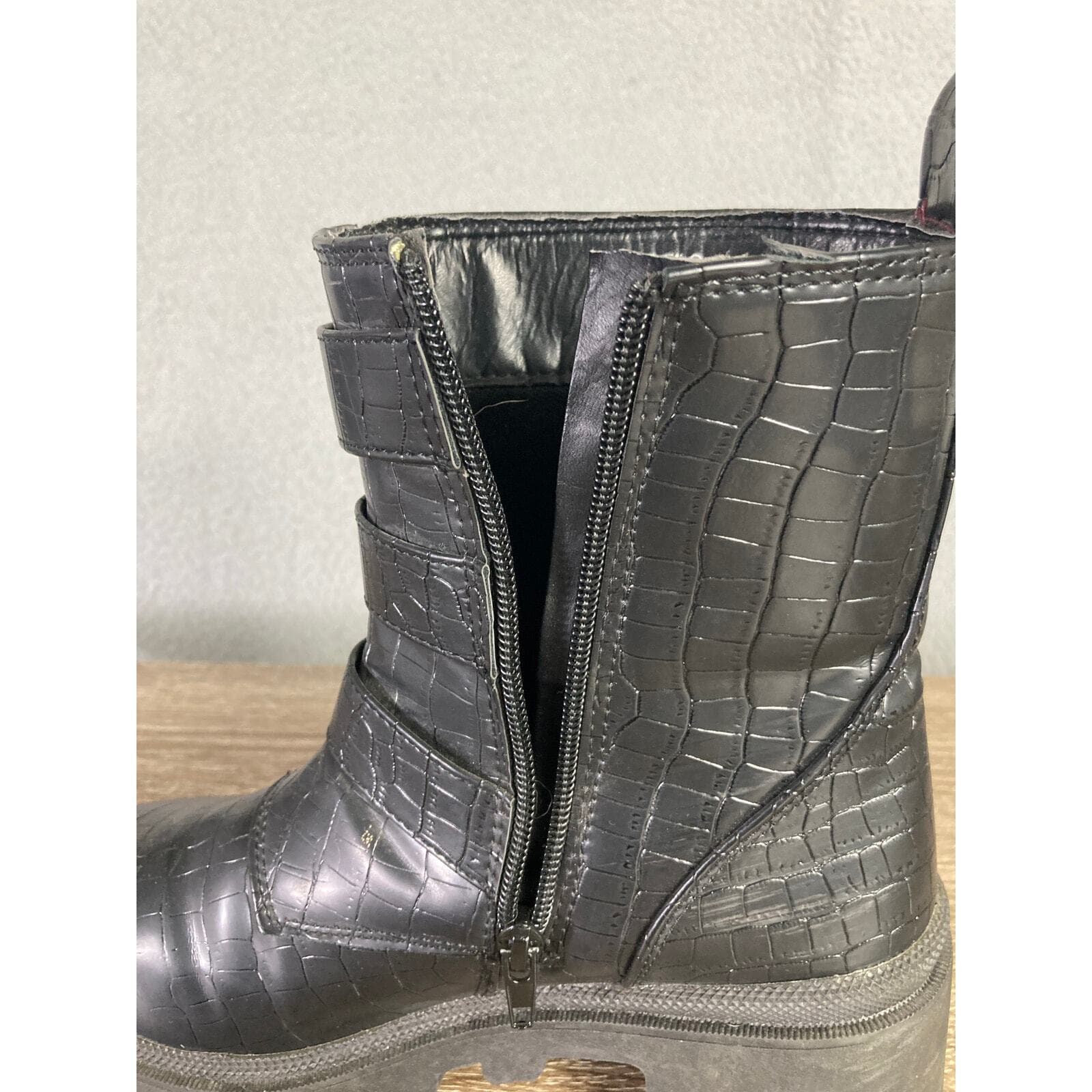 Sugar Women's Black Embossed Triple Buckle Combat Boots 7M - Thumbnail 14