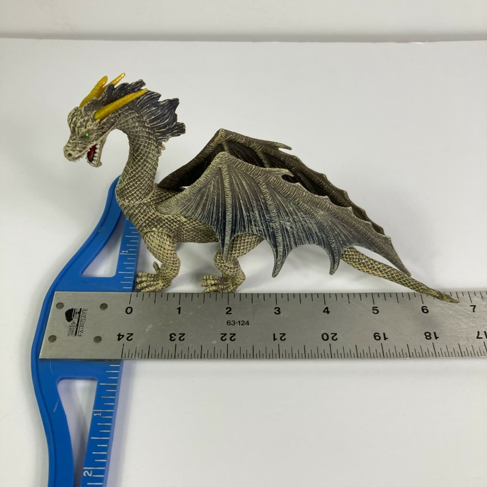 Kid Galaxy Poseable Dragon Action Figure Grey Gold Winged Toy 4.5" Used - Thumbnail 8