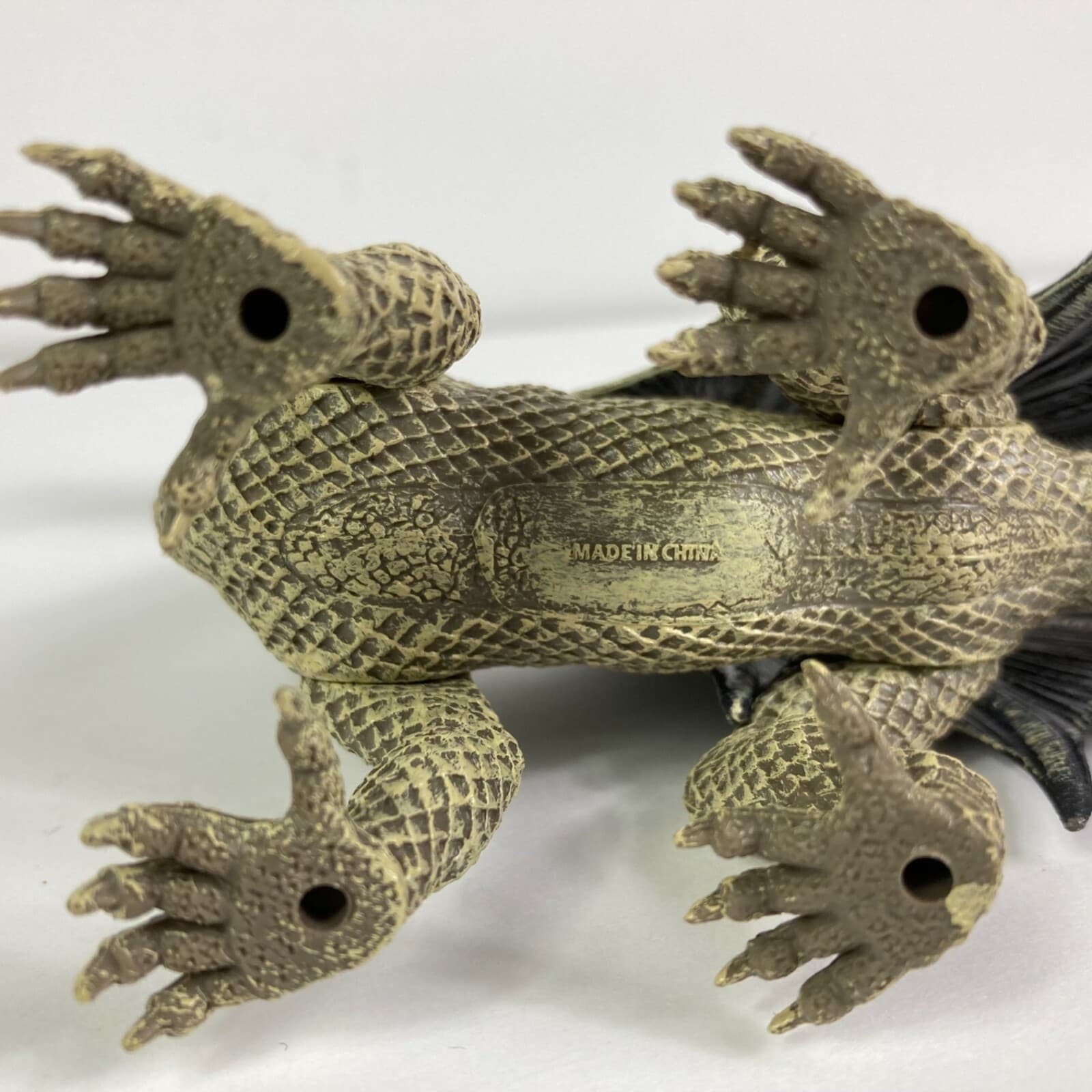 Kid Galaxy Poseable Dragon Action Figure Grey Gold Winged Toy 4.5" Used - Thumbnail 6