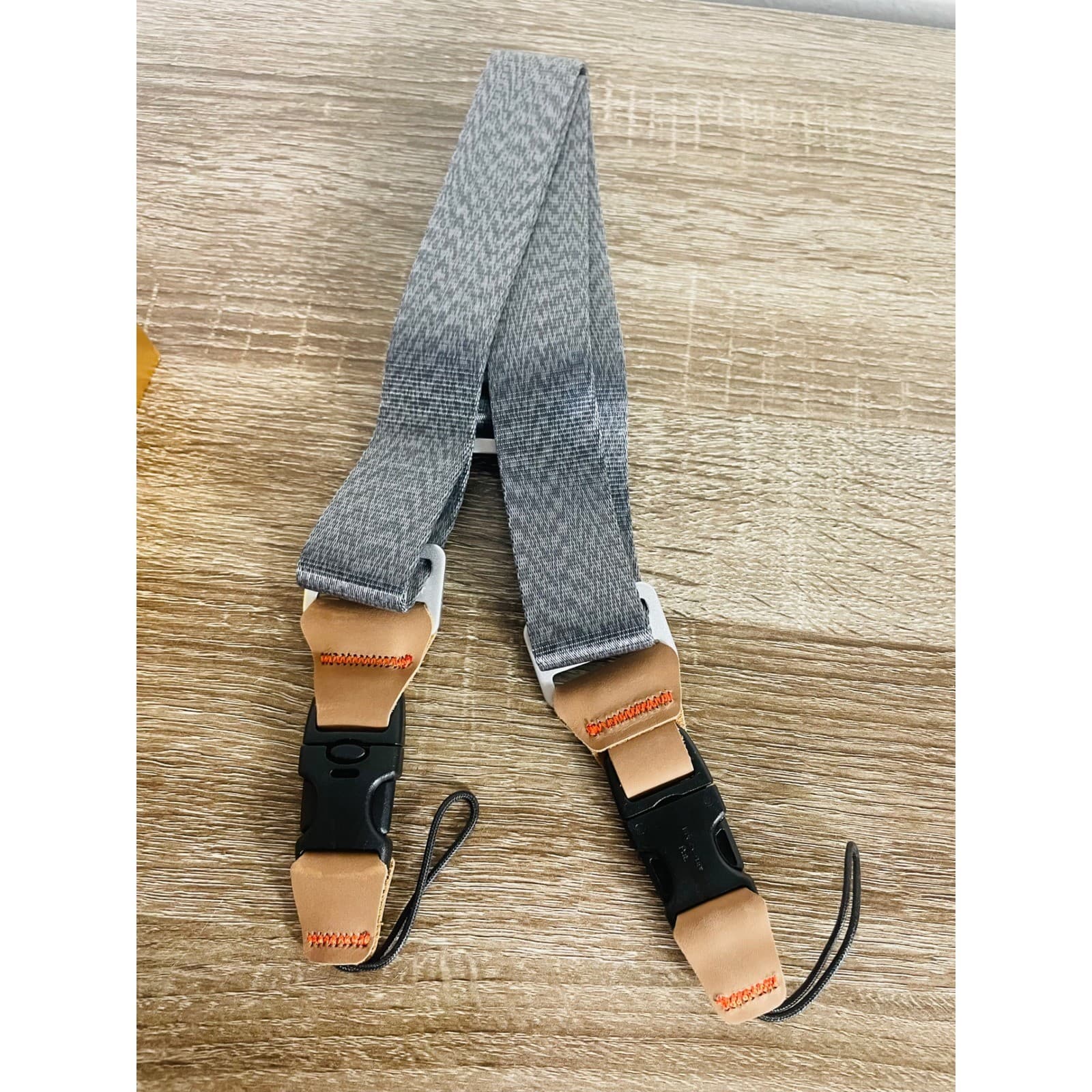 K&F Concept Alpha Series Camera Neck Strap Grey Leather KF13.115 DSLR Mirrorless - Thumbnail 4