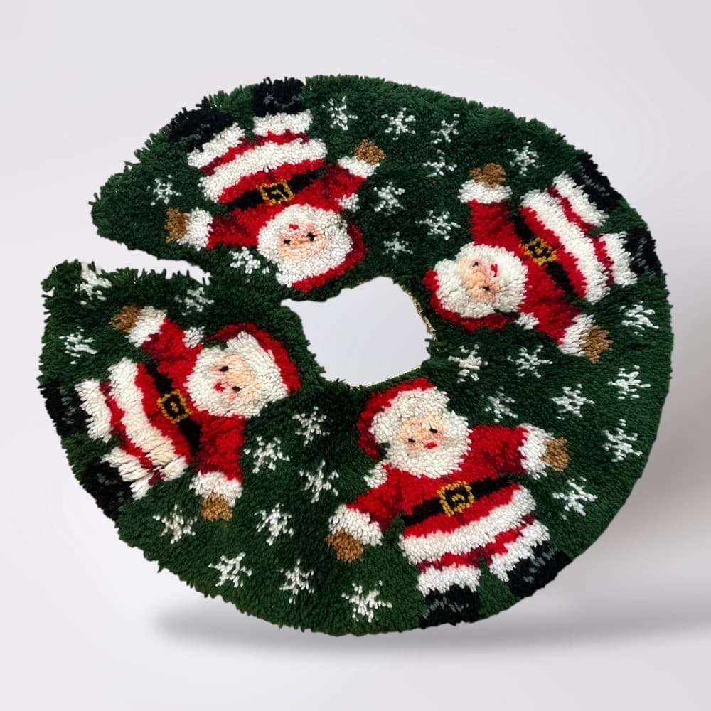 Vintage Latch Hook Christmas Tree Skirt Santa Claus Snowflake Handmade Decor - Thumbnail 2